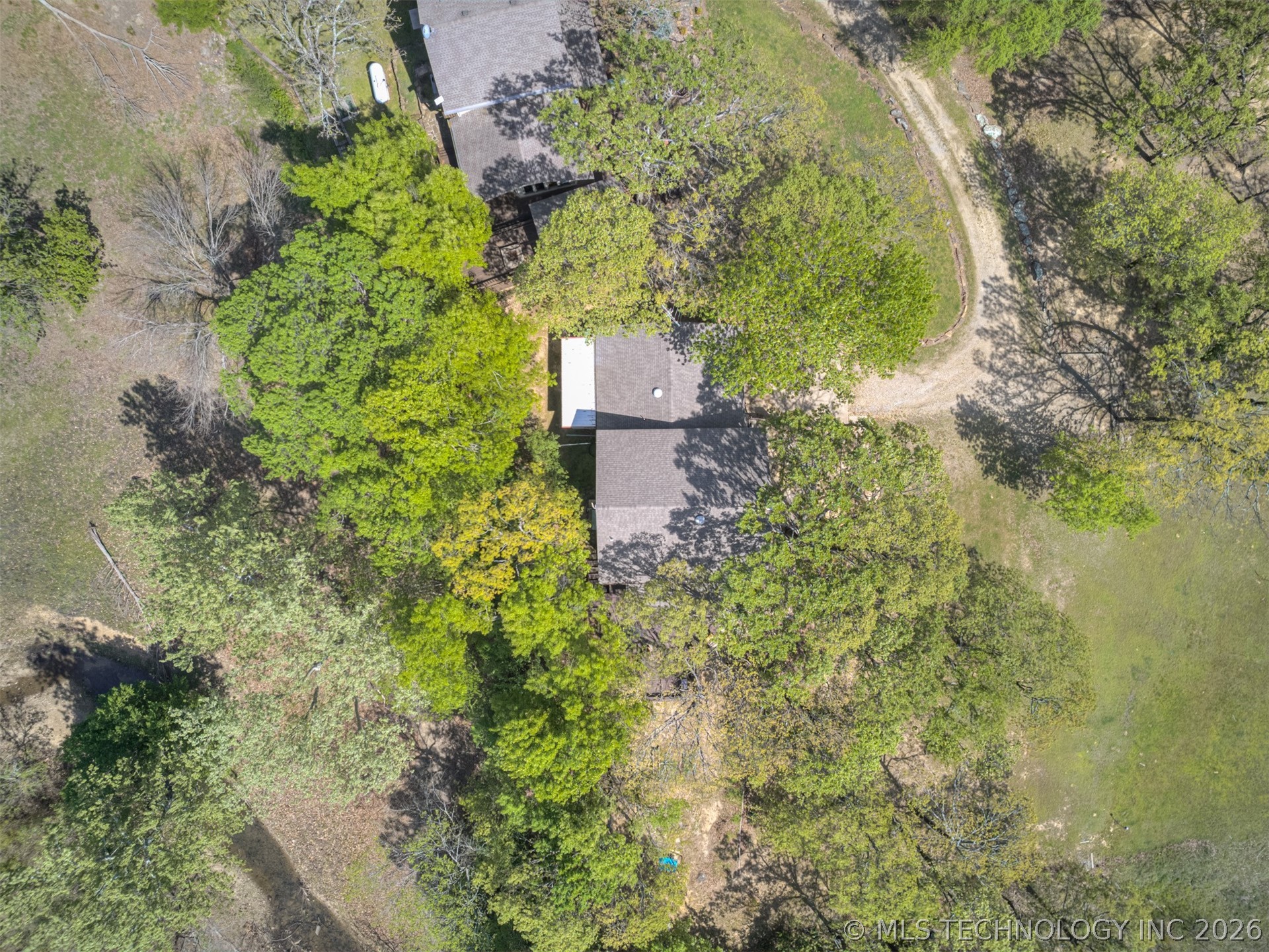 110390 S 4183 Property Photo 47