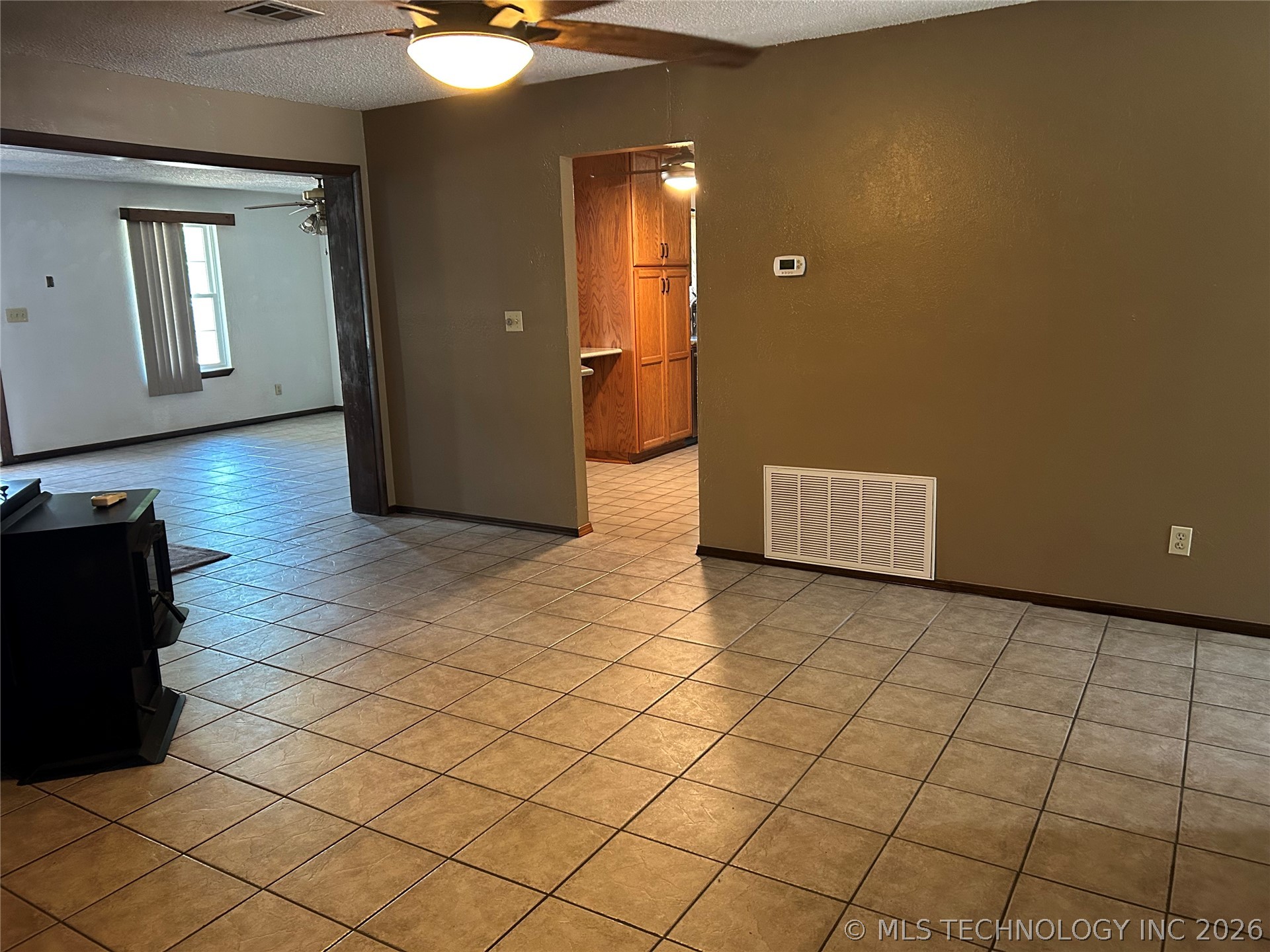 2408 Sarah Lane Property Photo 24