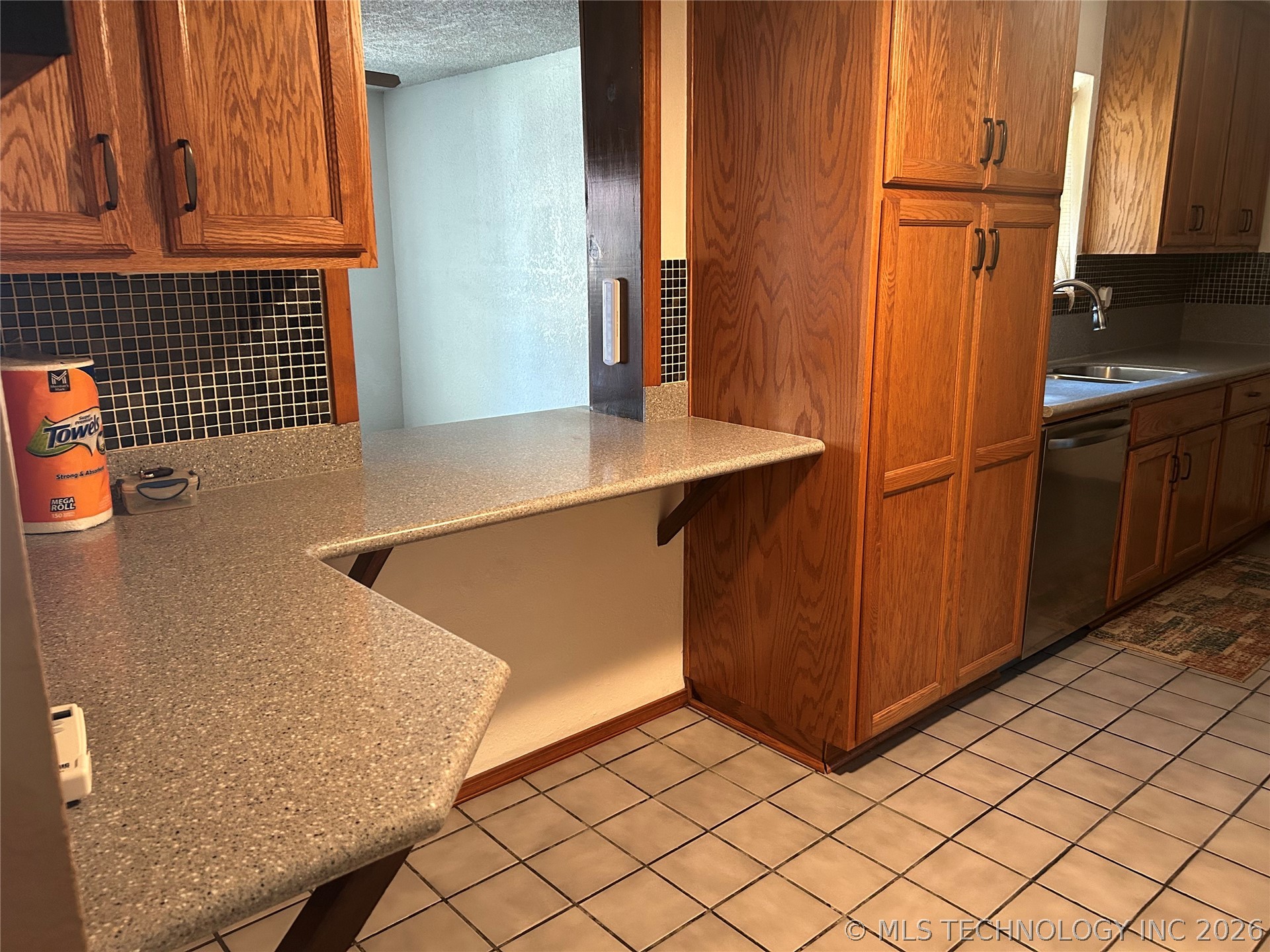 2408 Sarah Lane Property Photo 25