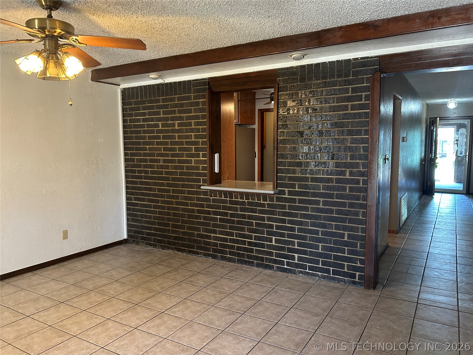 2408 Sarah Lane Property Photo 38