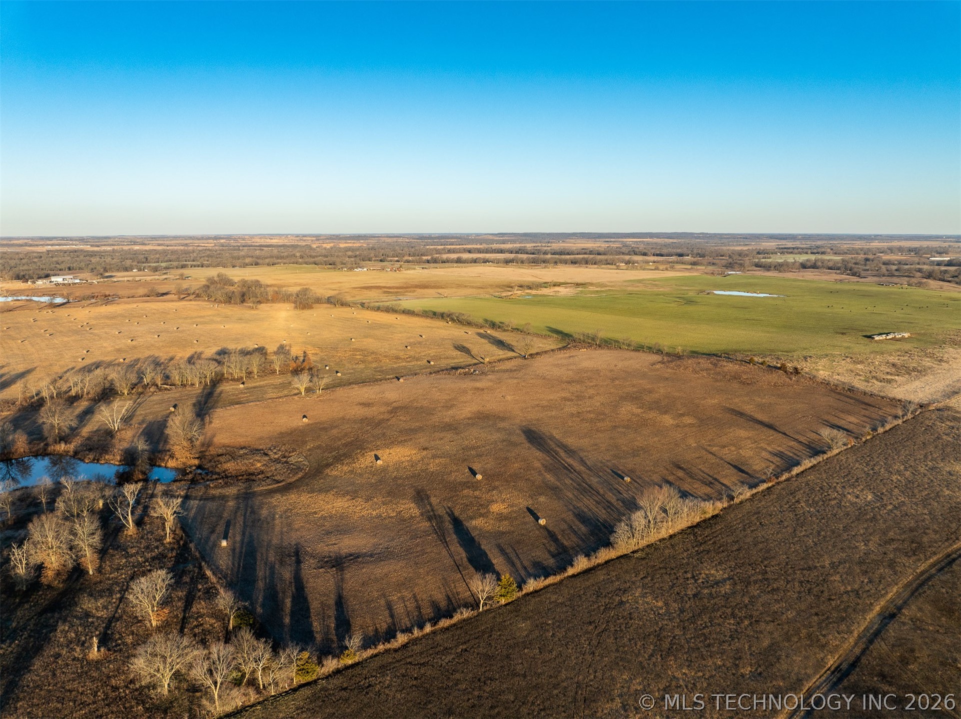 0110 E 220 Road Property Photo 15