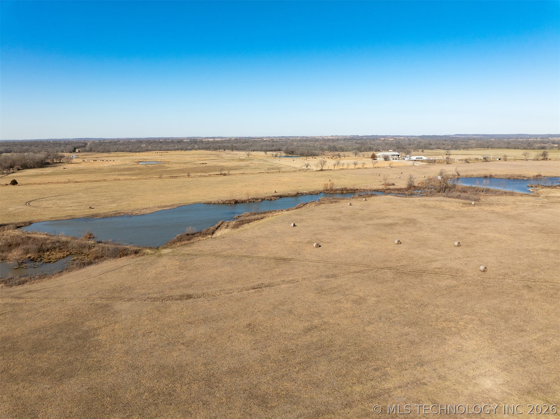 220 E 220 Road Property Photo 21