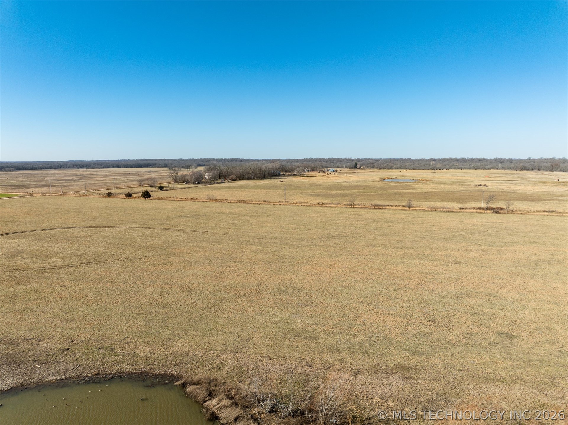 220 E 220 Road Property Photo 28