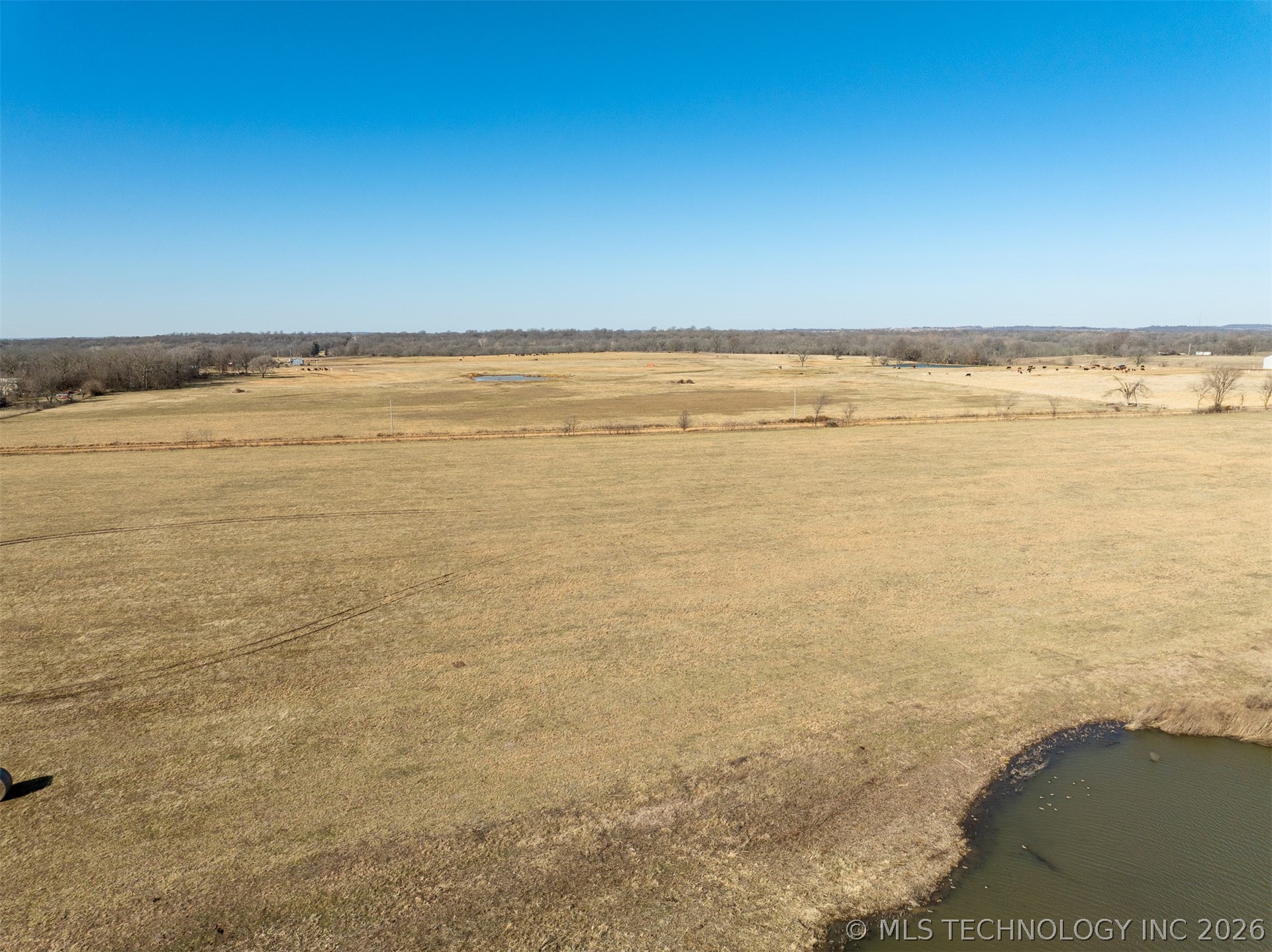 220 E 220 Road Property Photo 29