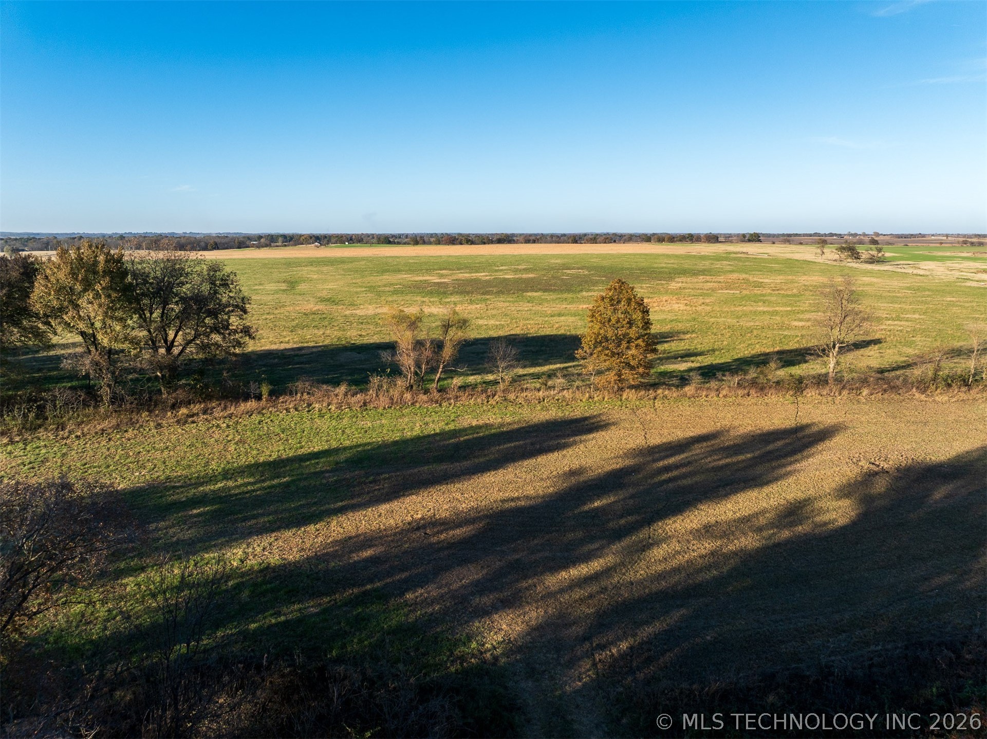 220 E 220 Road Property Photo 70
