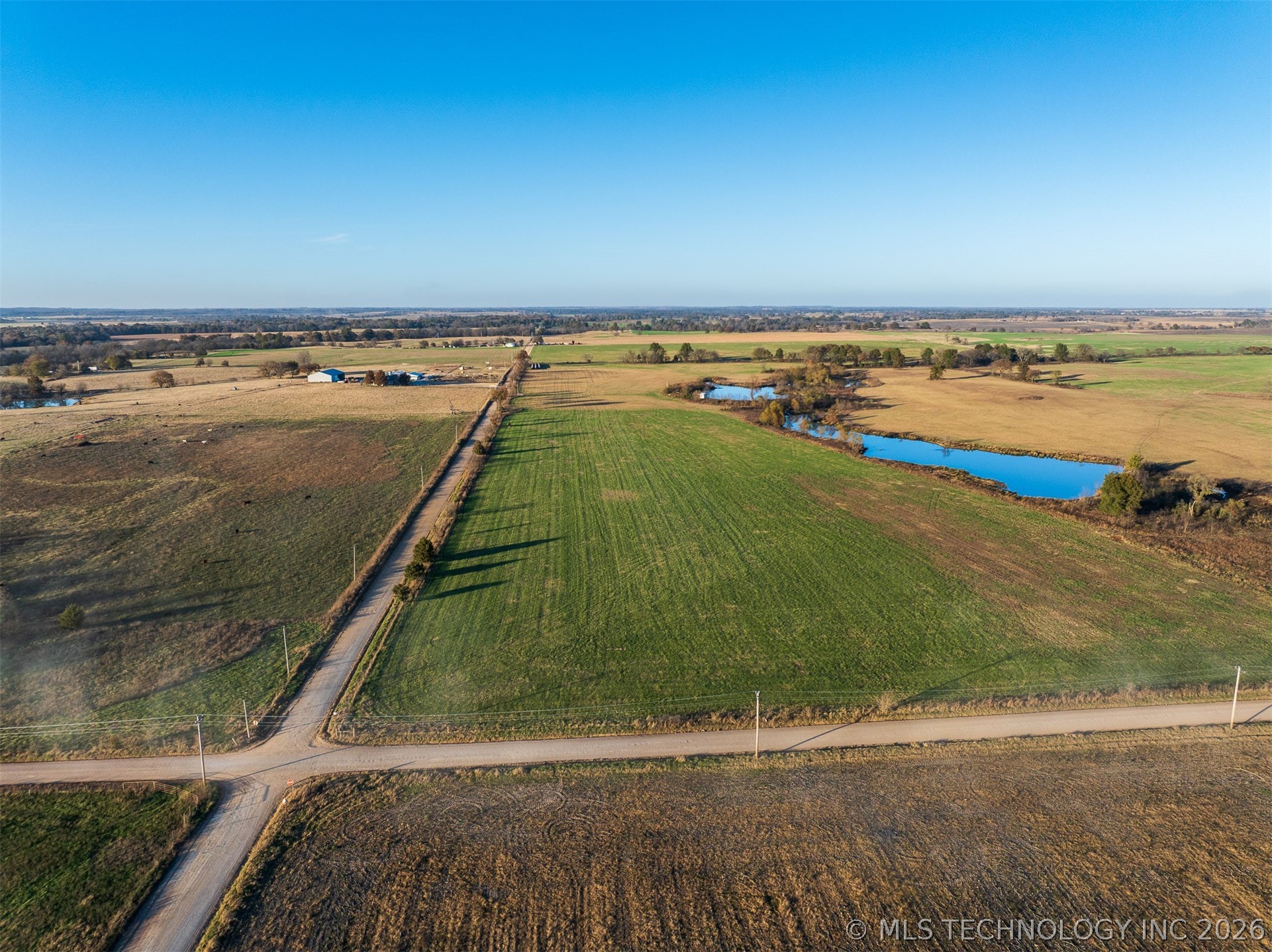 220 E 220 Road Property Photo 88