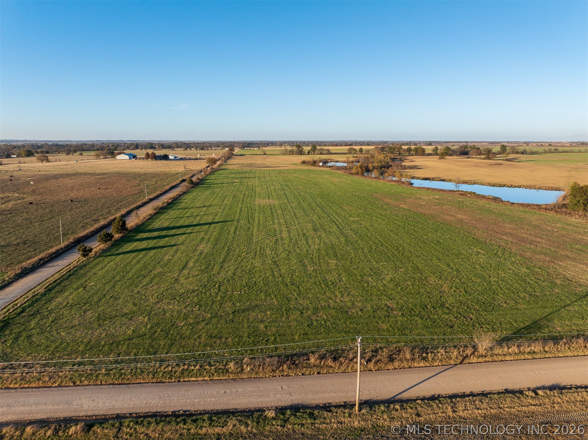 220 E 220 Road Property Photo 100