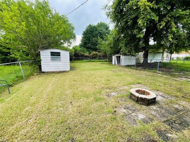 910 N Collins Avenue Property Photo 9