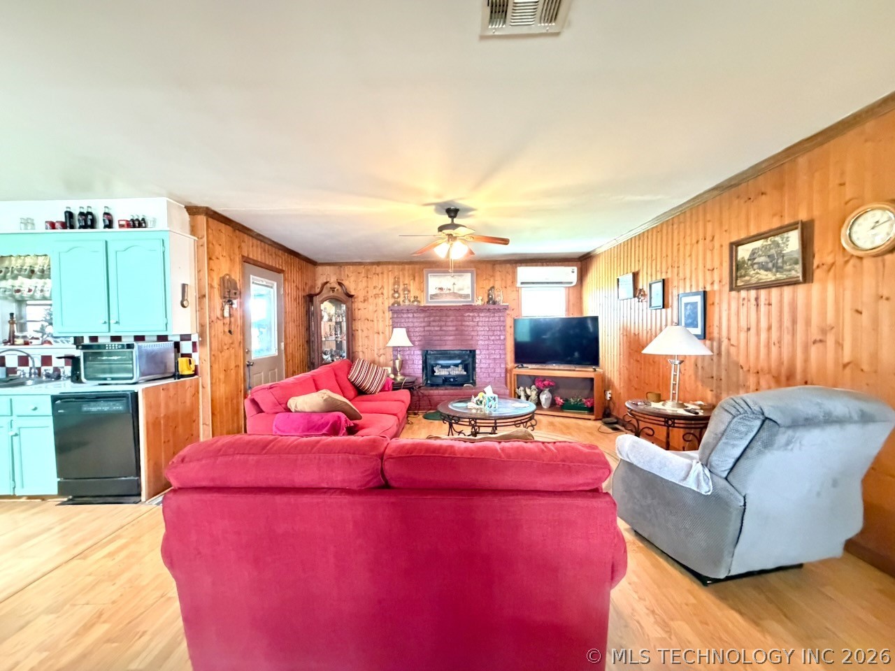 9710 S 193rd East Avenue Property Photo 5