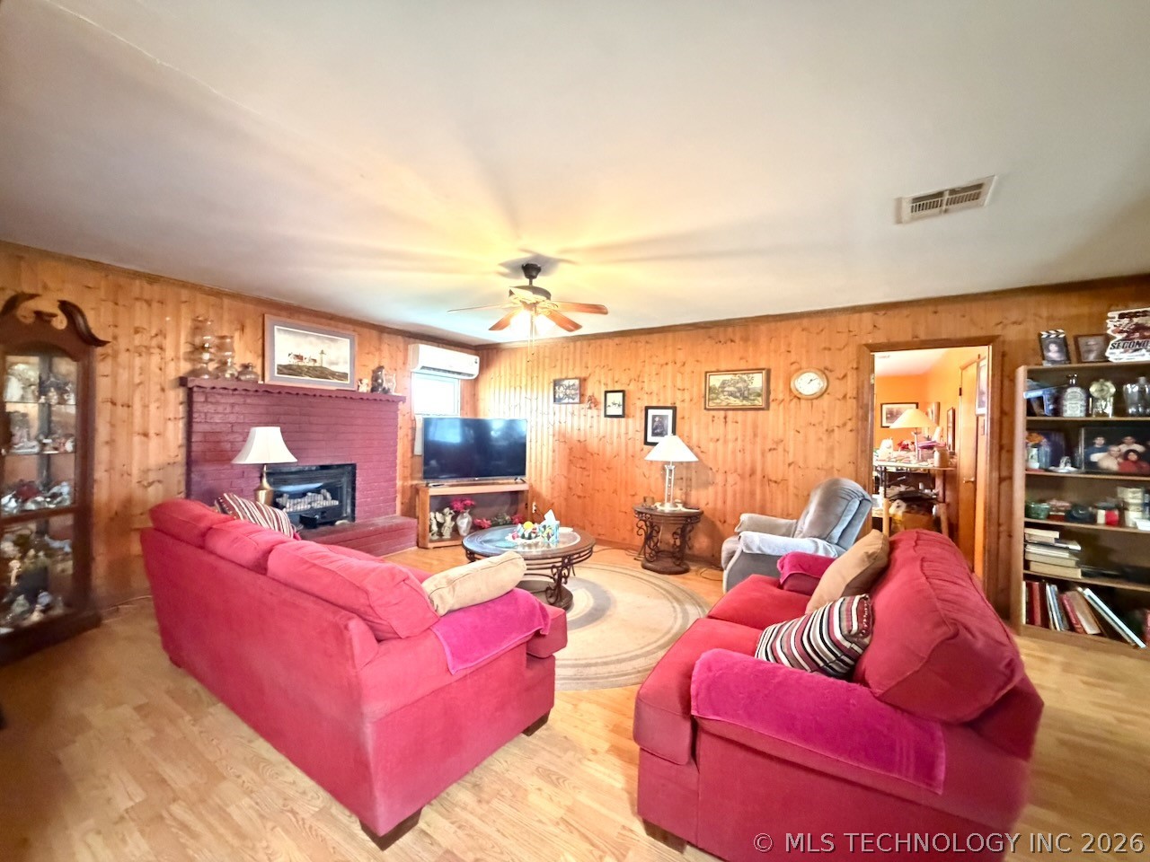 9710 S 193rd East Avenue Property Photo 6
