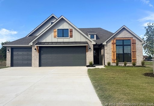 3217 E 147th Place S Property Photo 2