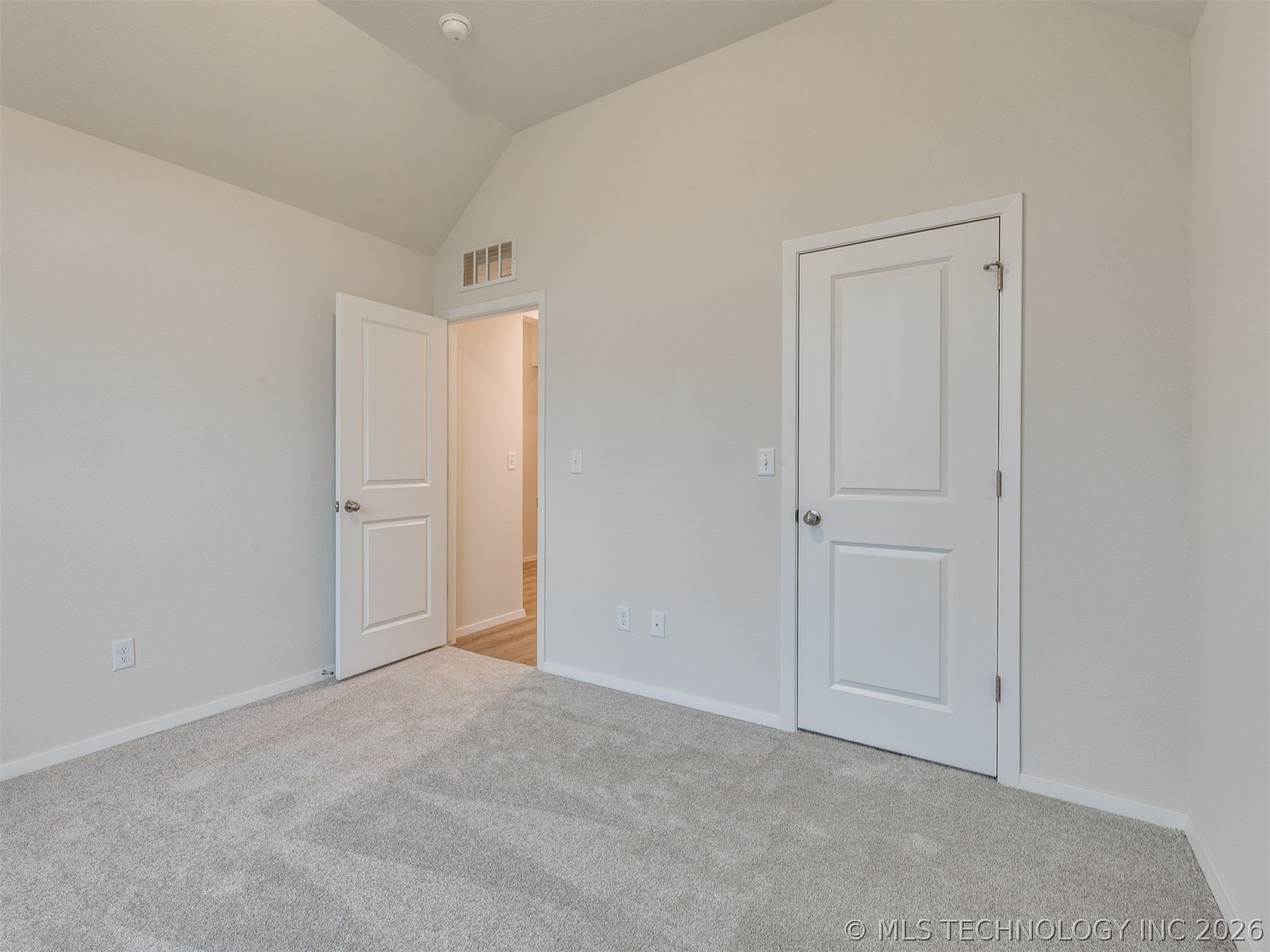 3217 E 147th Place S Property Photo 8
