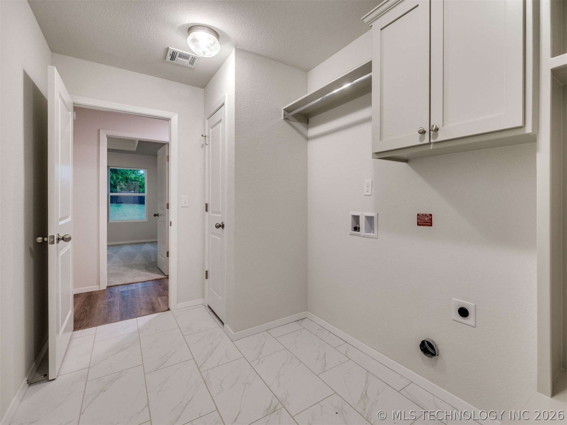 3217 E 147th Place S Property Photo 36