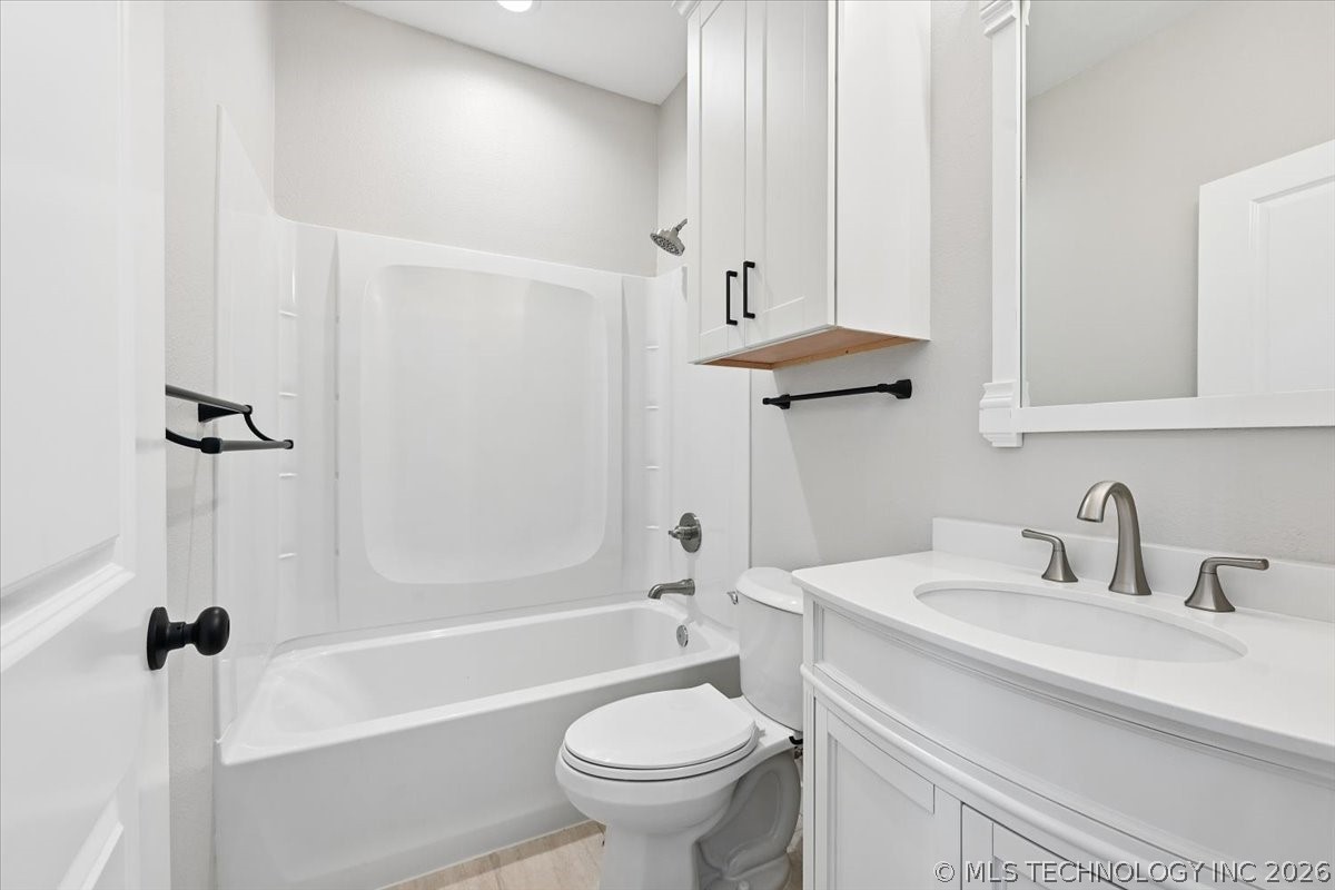 1846 N Utica Avenue Property Photo 29