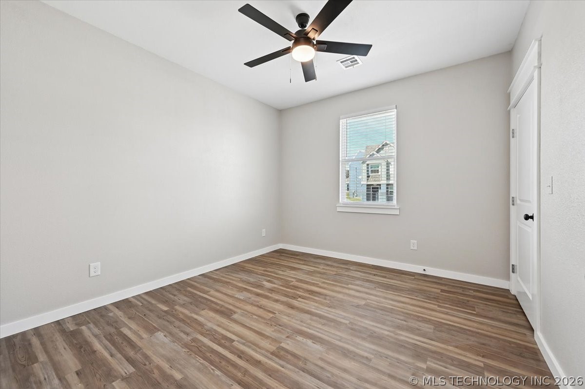1846 N Utica Avenue Property Photo 30