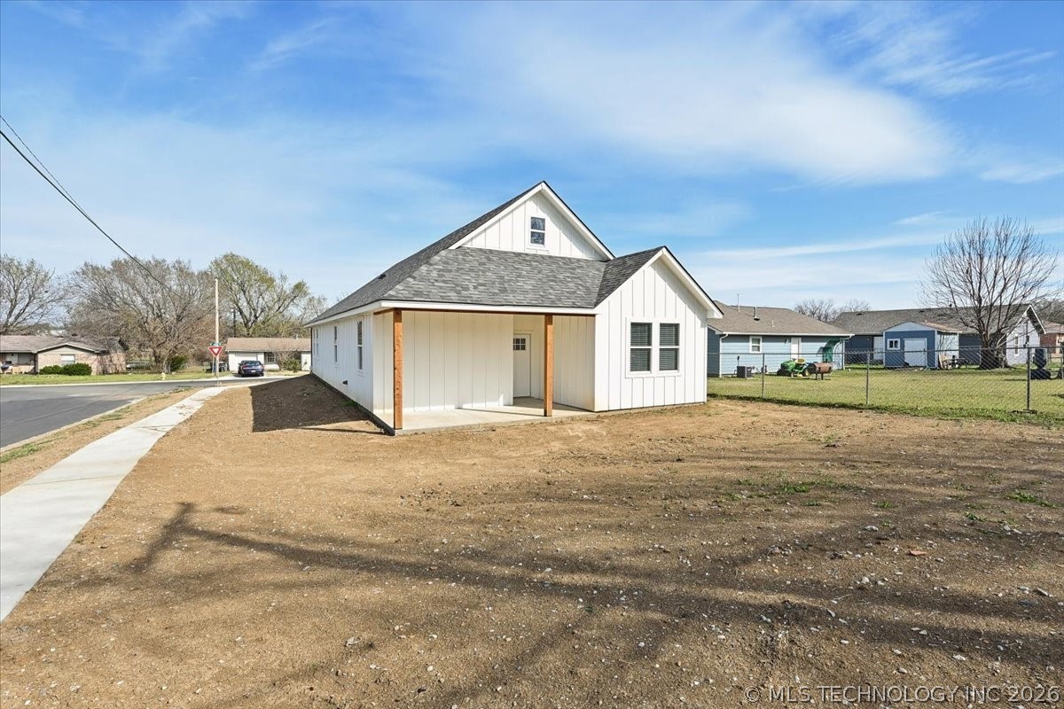 1846 N Utica Avenue Property Photo 37