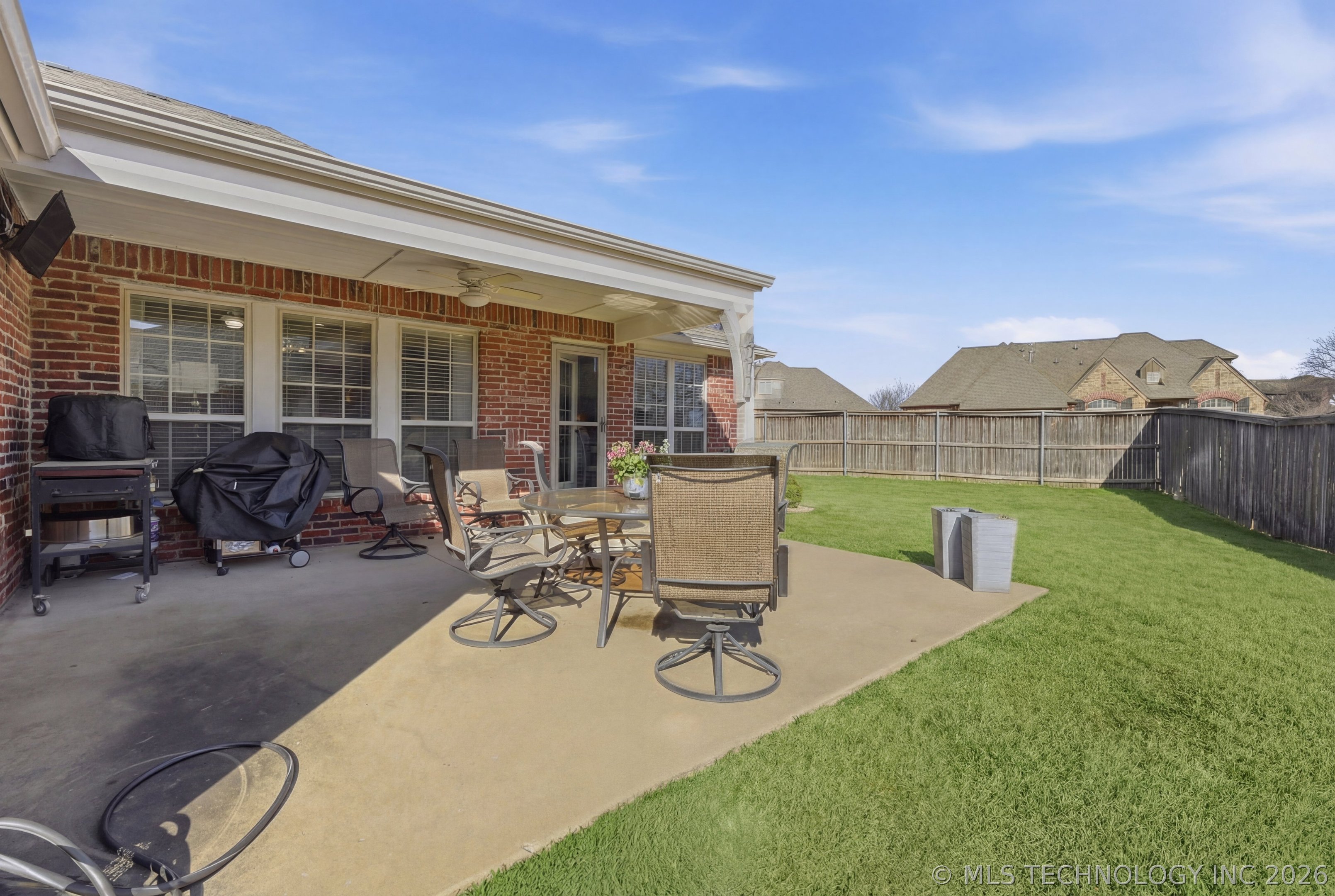 16438 E 49th Street Property Photo 27