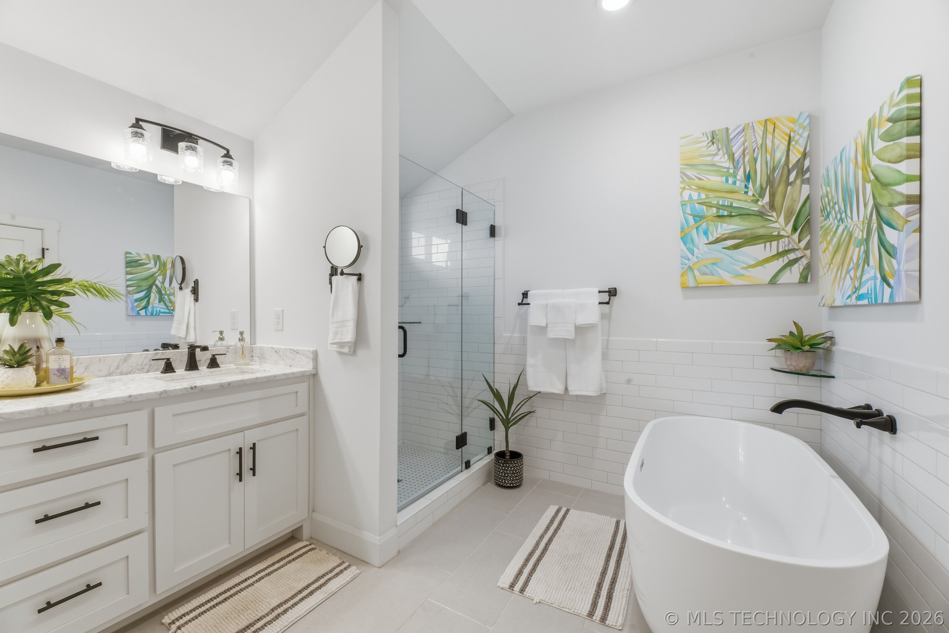 128 S Jackson Street Property Photo 7