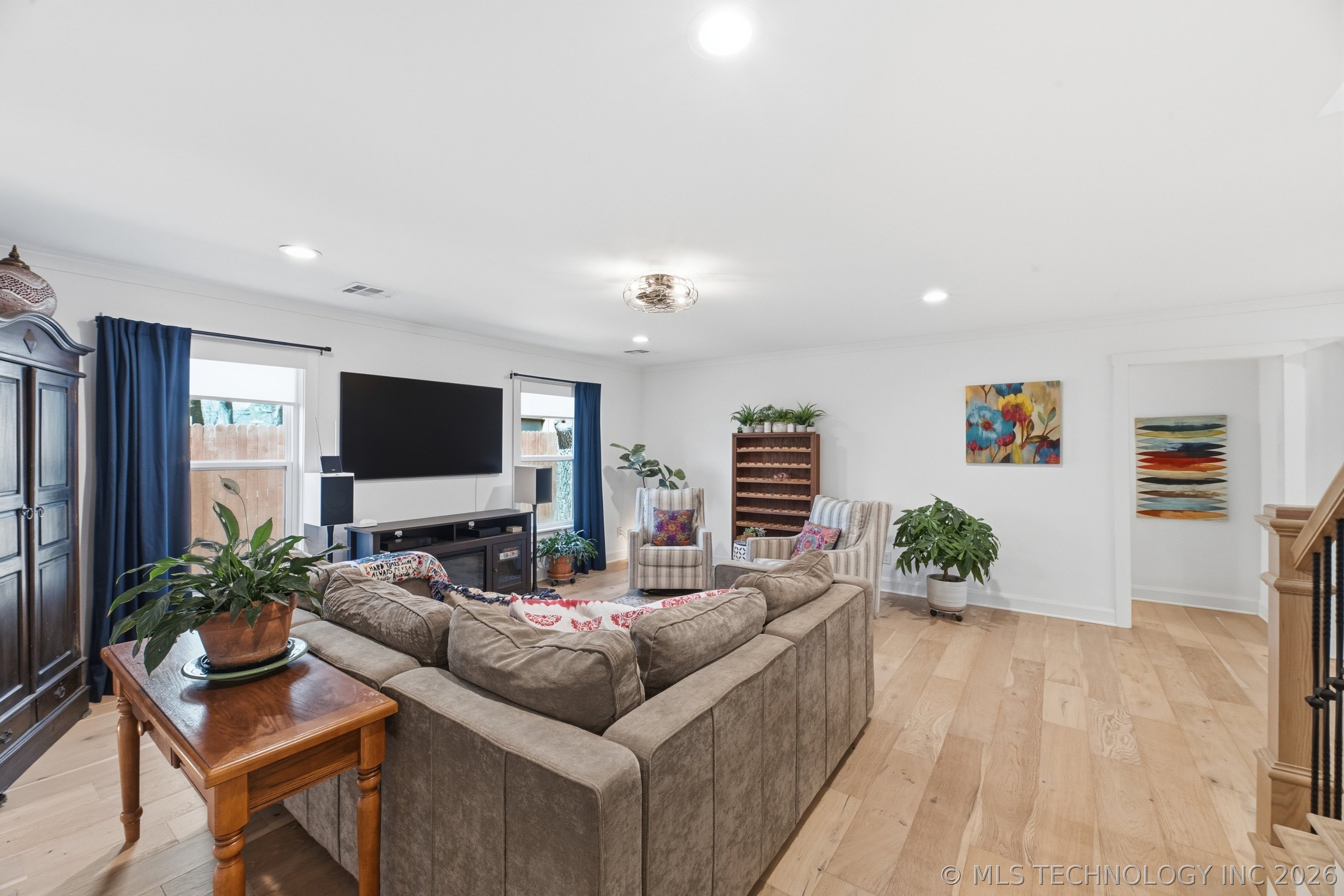 128 S Jackson Street Property Photo 17