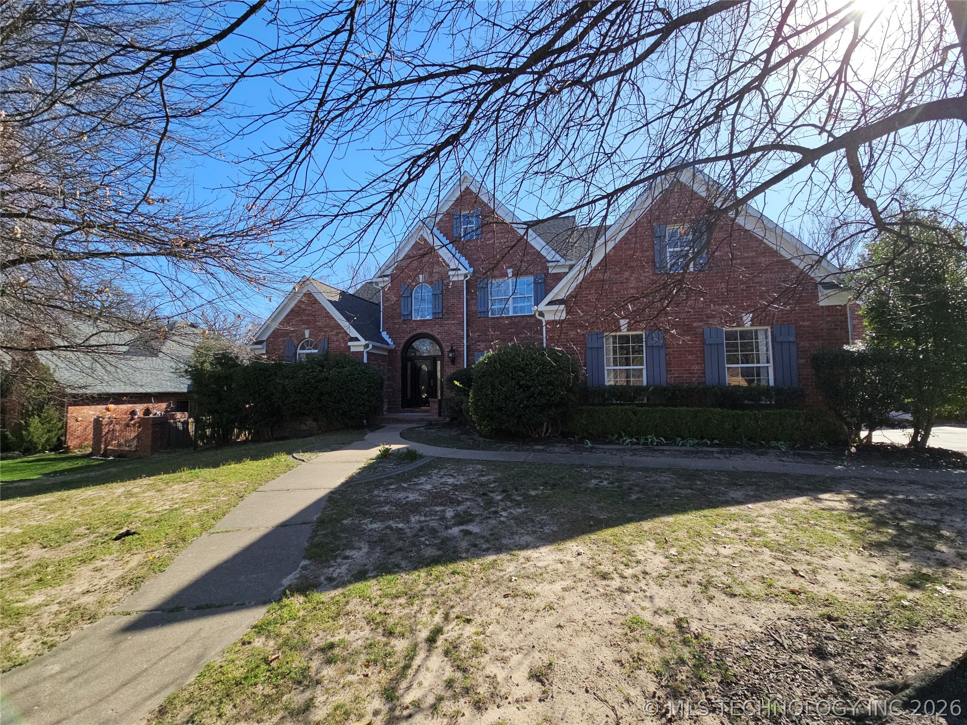 10617 S Oxford Avenue Property Photo 1