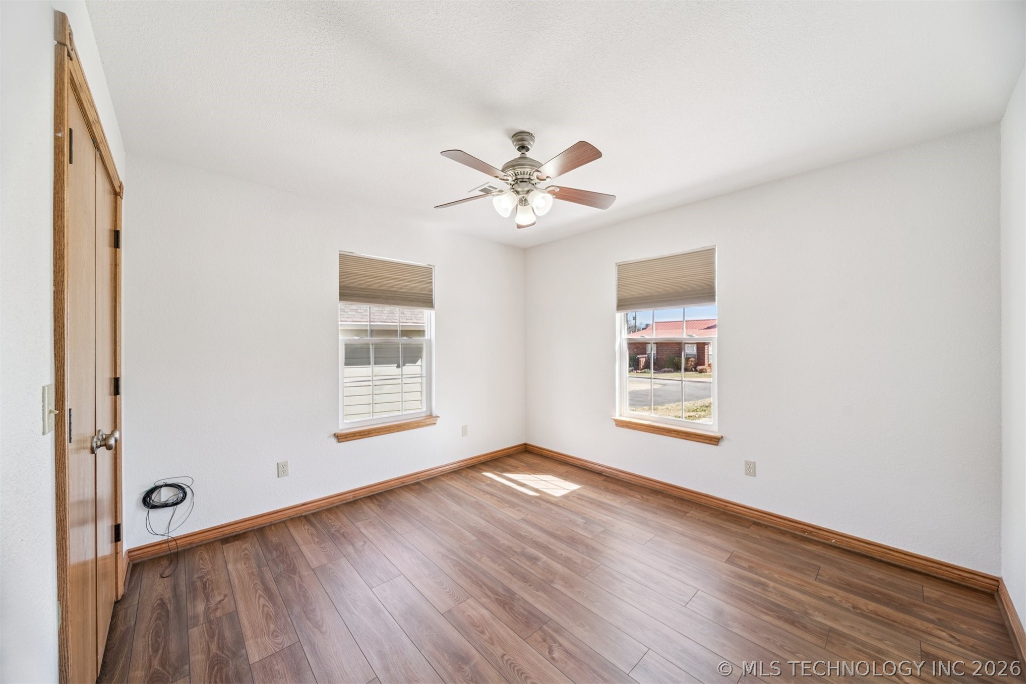 447684 Anchors End 37 Property Photo 12