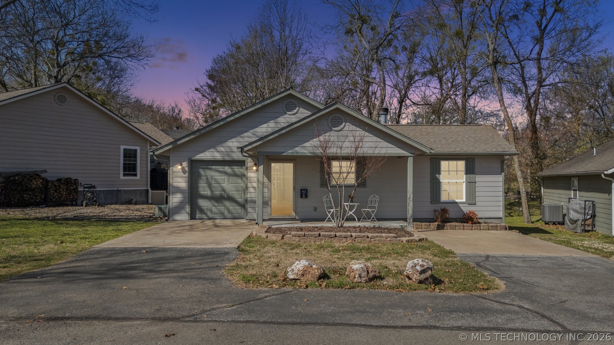 447684 Anchors End 37 Property Photo 26