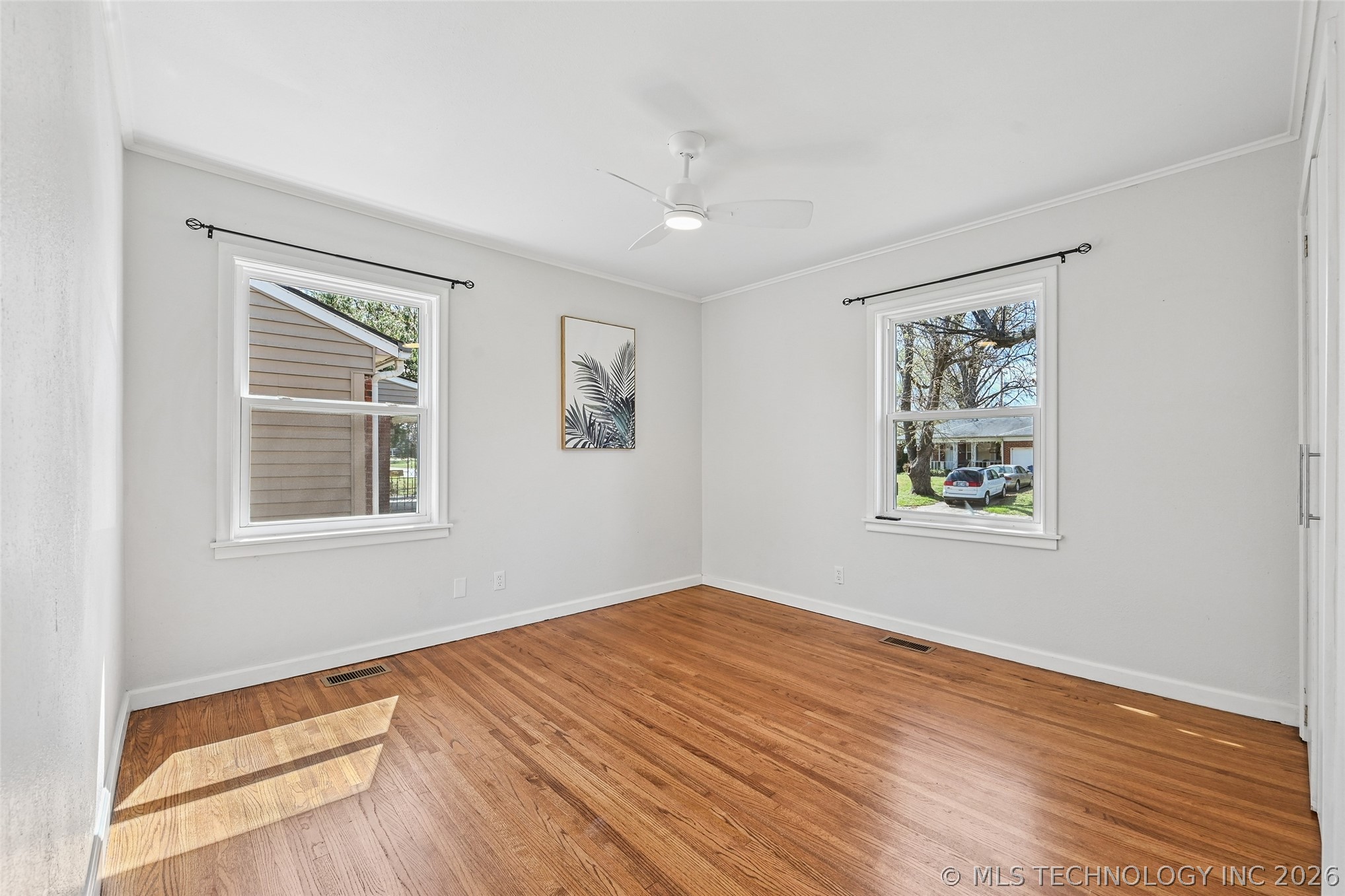 4931 S Madison Avenue Property Photo 21