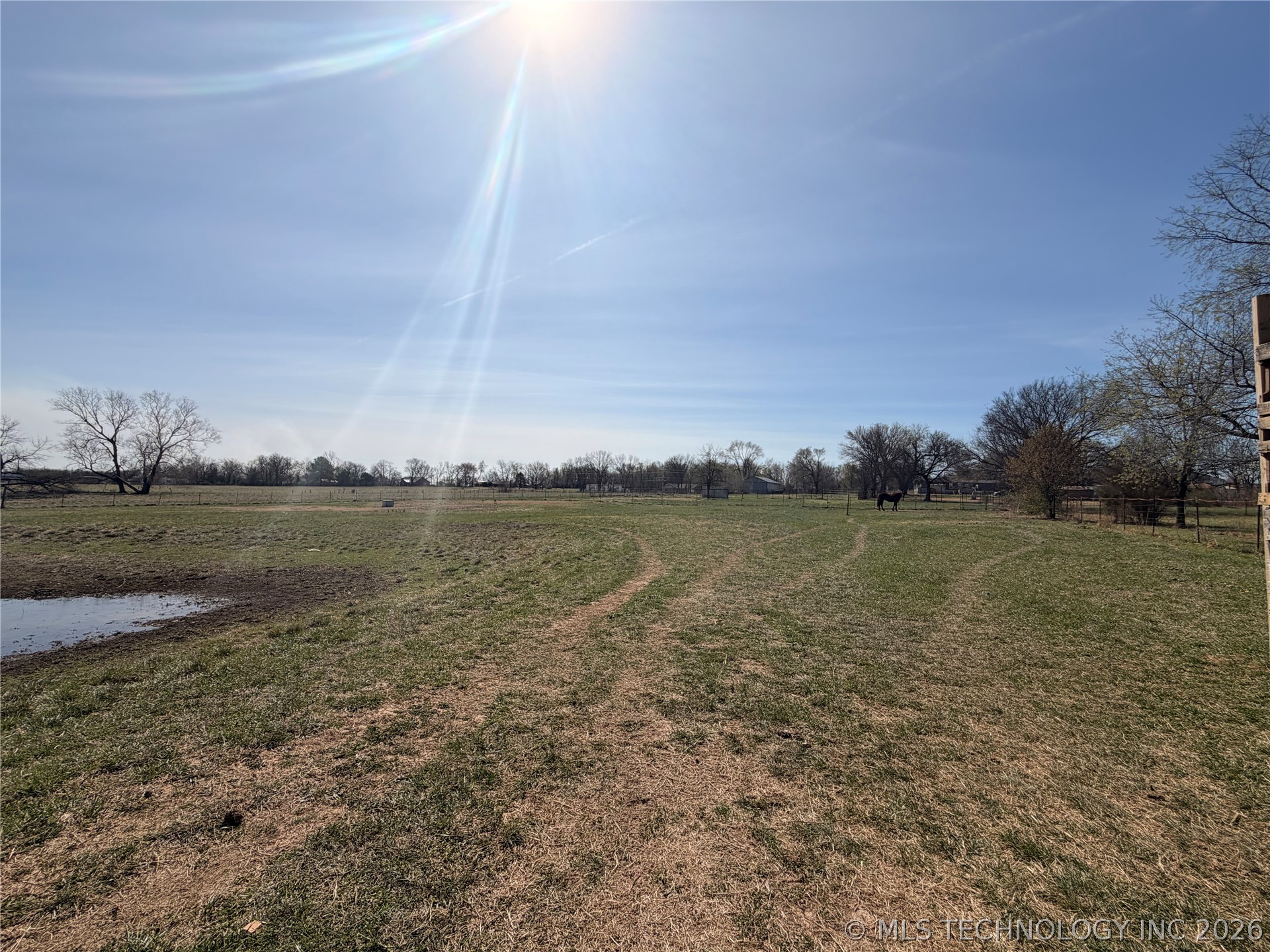 27826 S 630 Road Property Photo 2