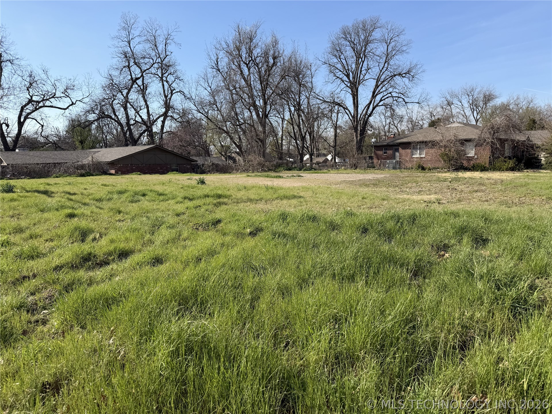 4148 S Madison Place Property Photo 4