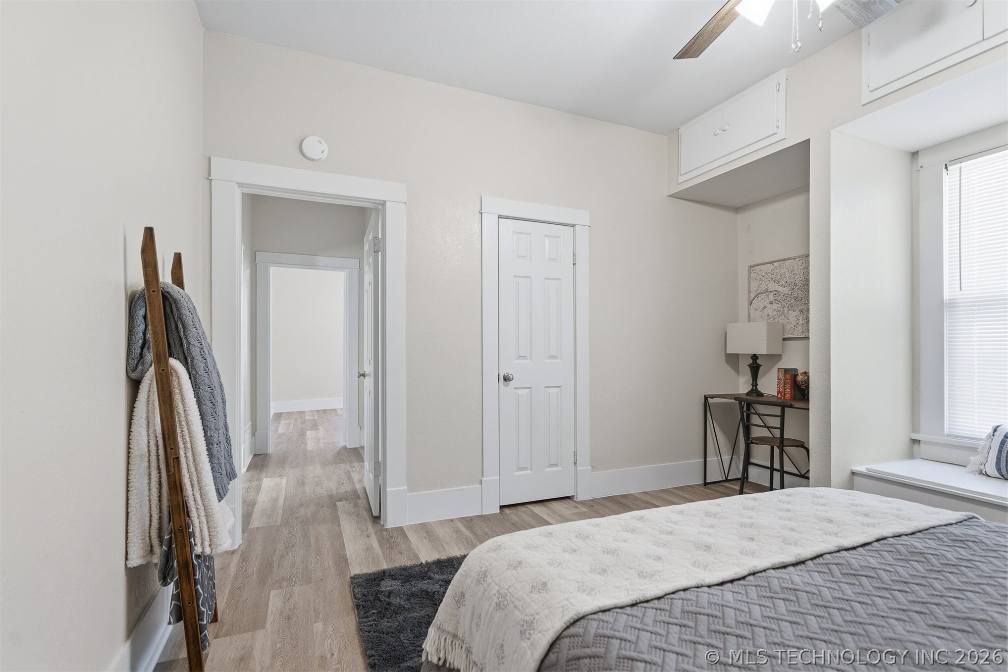 1125 Bixby Property Photo 14