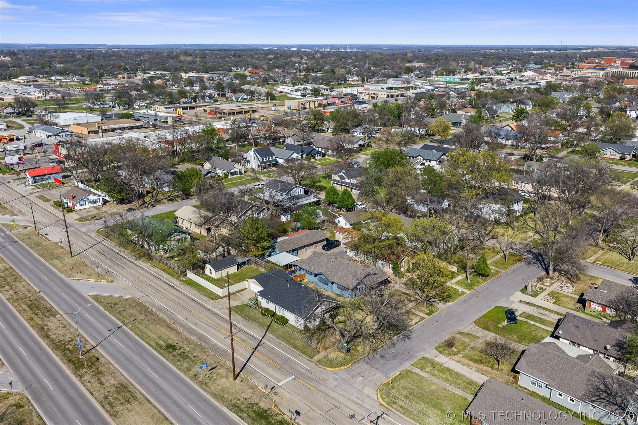 1125 Bixby Property Photo 25