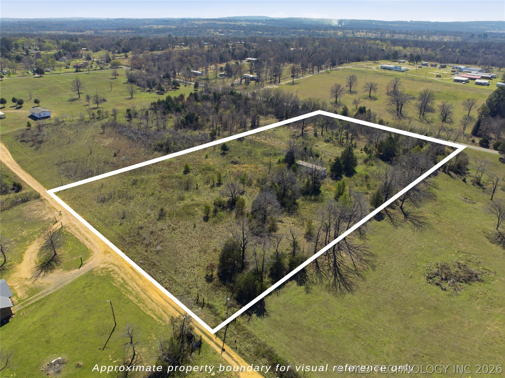 473365 E 1050 Road Property Photo 1