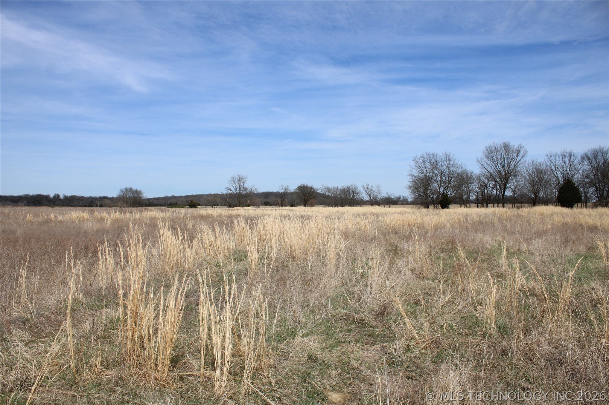 25568 E 320 Road Property Photo 11