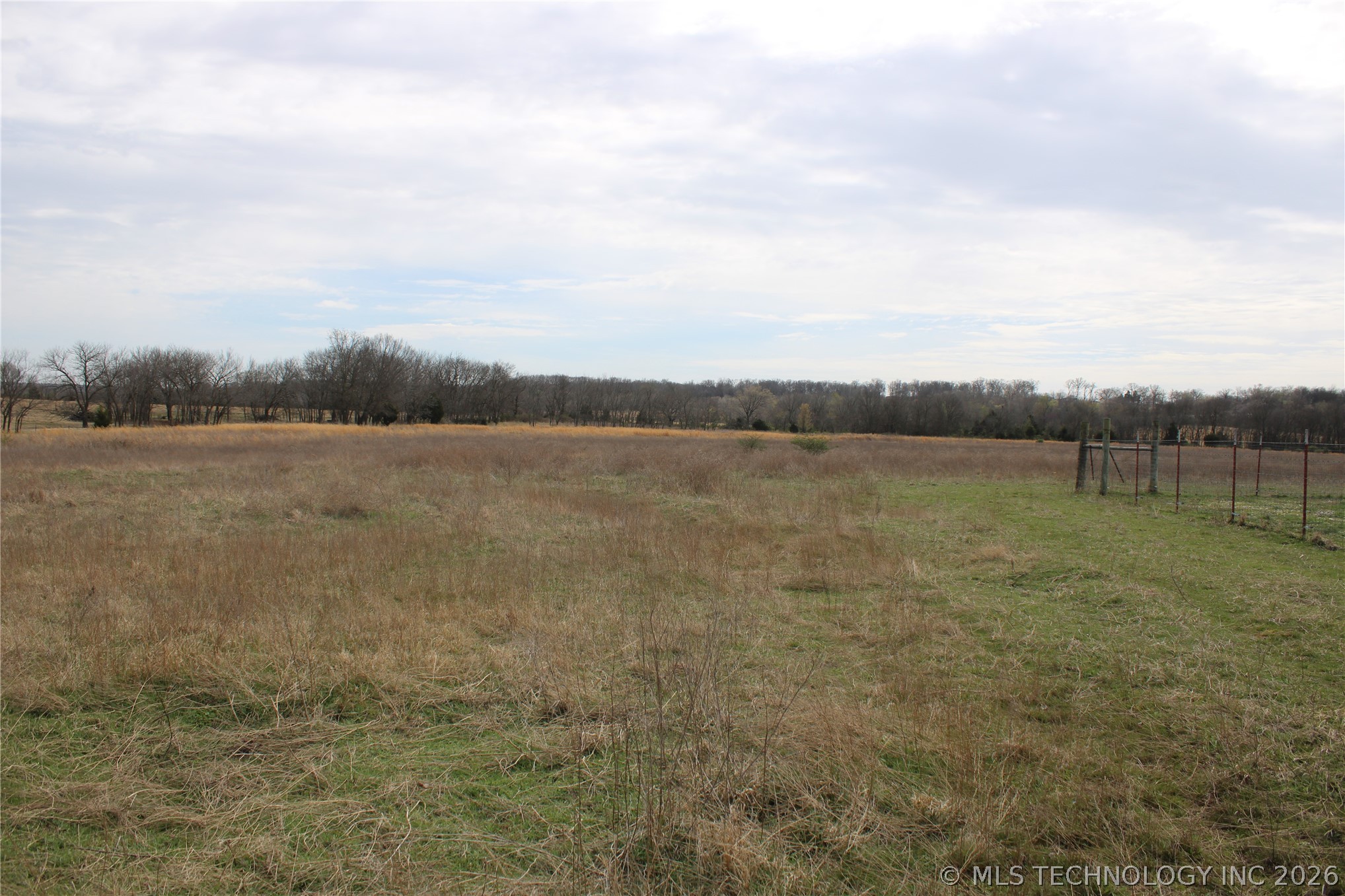 25568 E 320 Road Property Photo 13