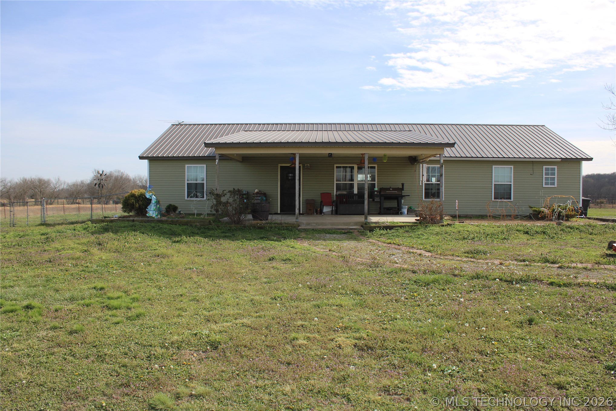 25568 E 320 Road Property Photo 21