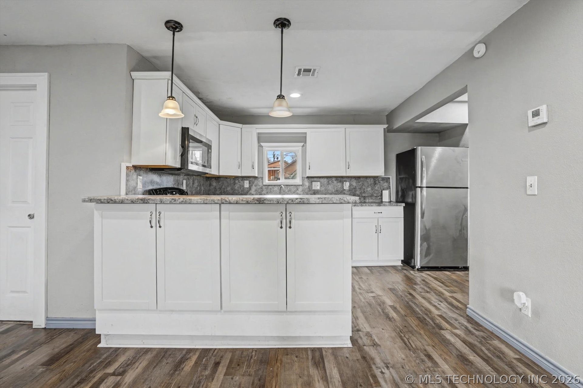 26 S Urbana Street Property Photo 7