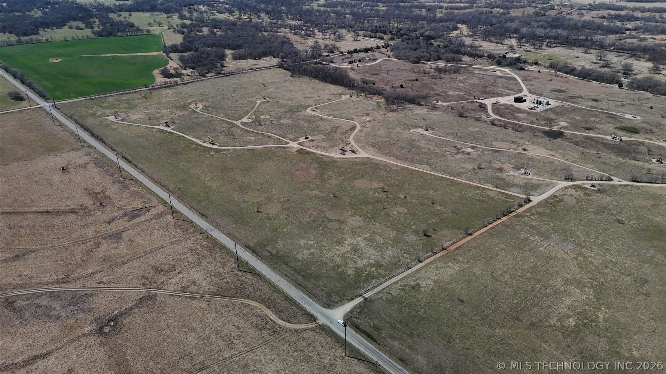 Midway Property Photo 6