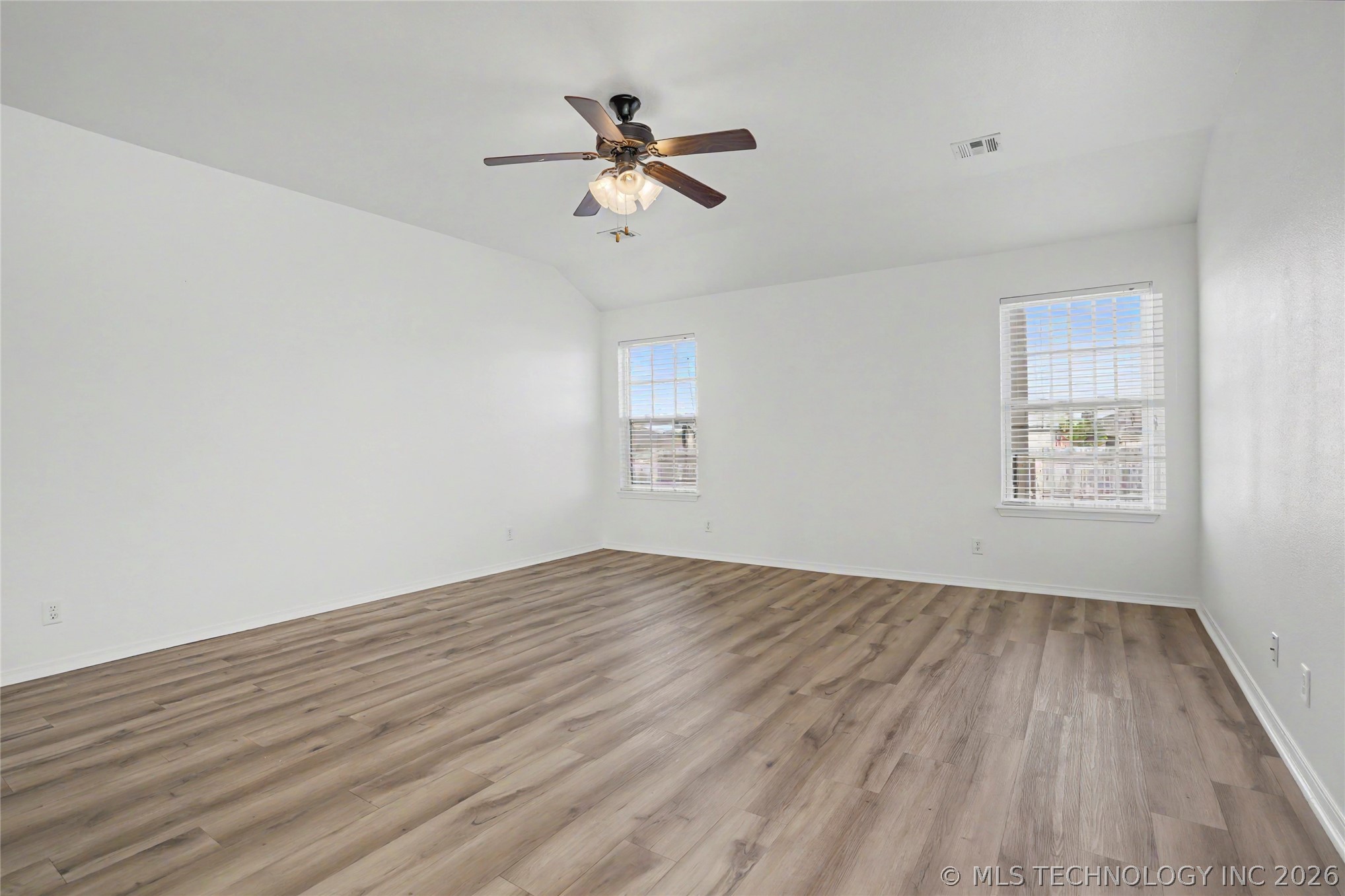 9278 S 254th East Avenue Property Photo 8