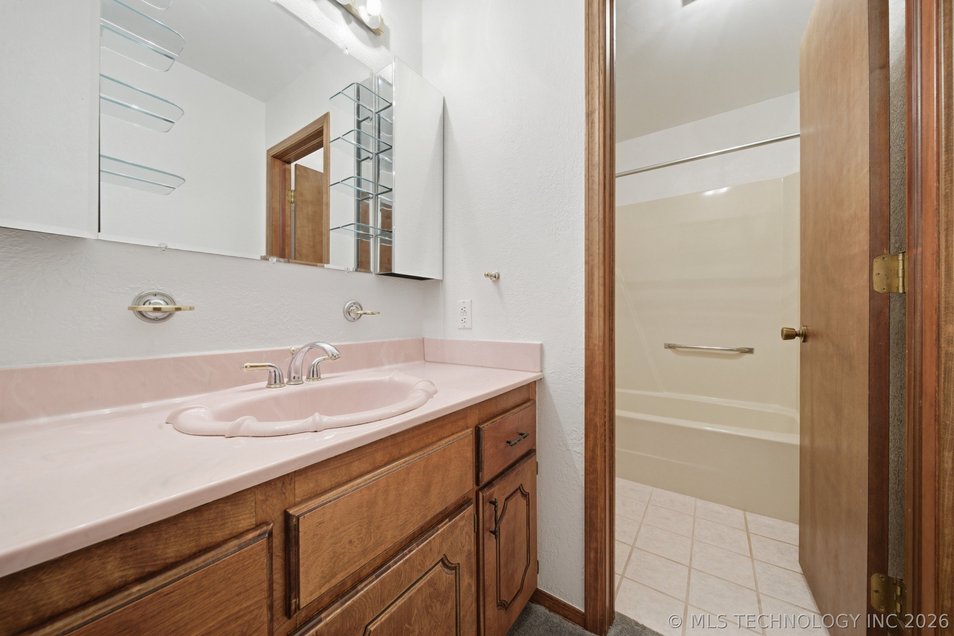 1001 N Hopi Street Property Photo 43