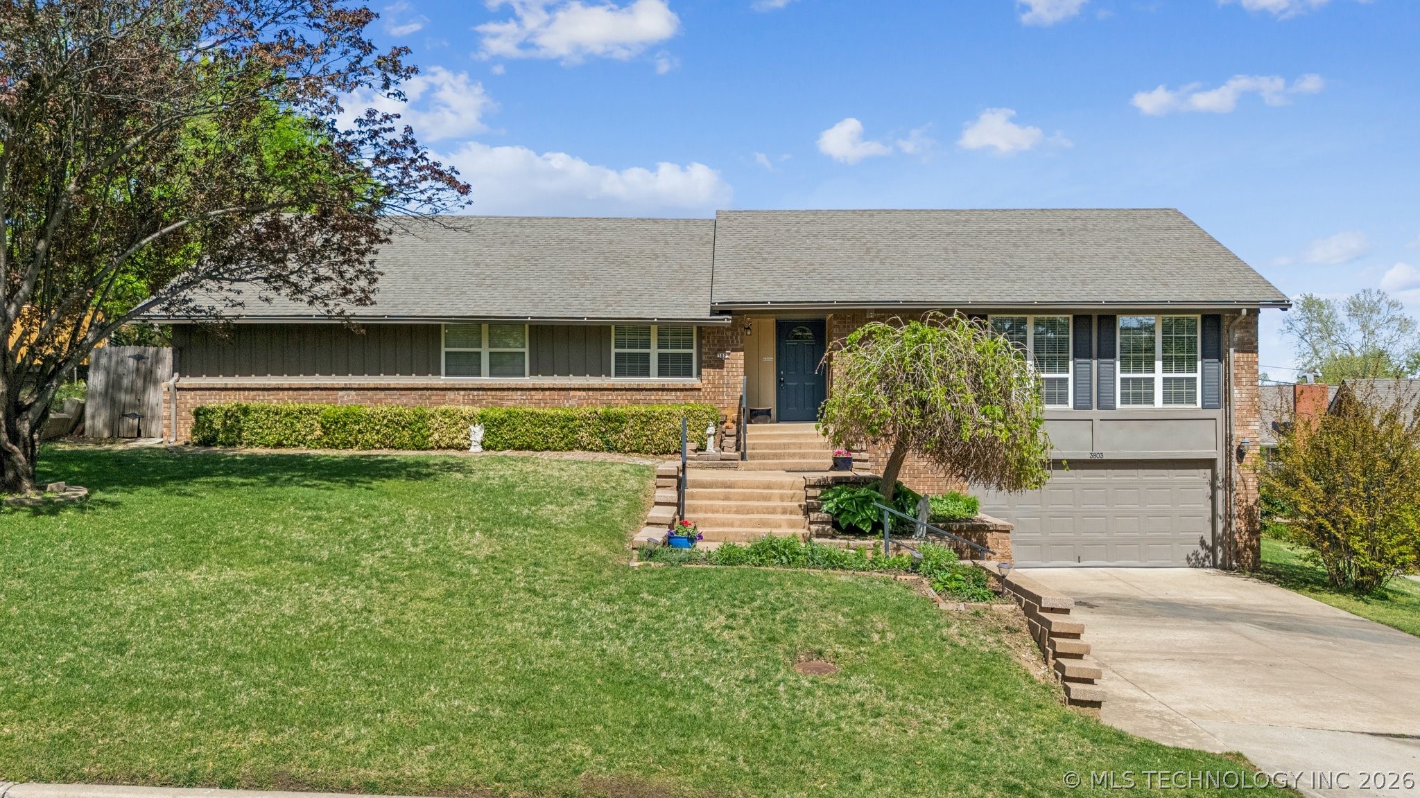 3803 E 60TH Street