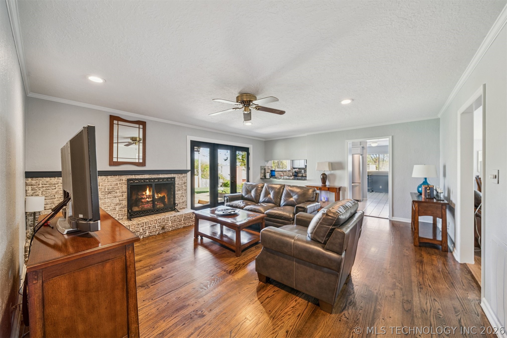 3803 E 60th Street Property Photo 4