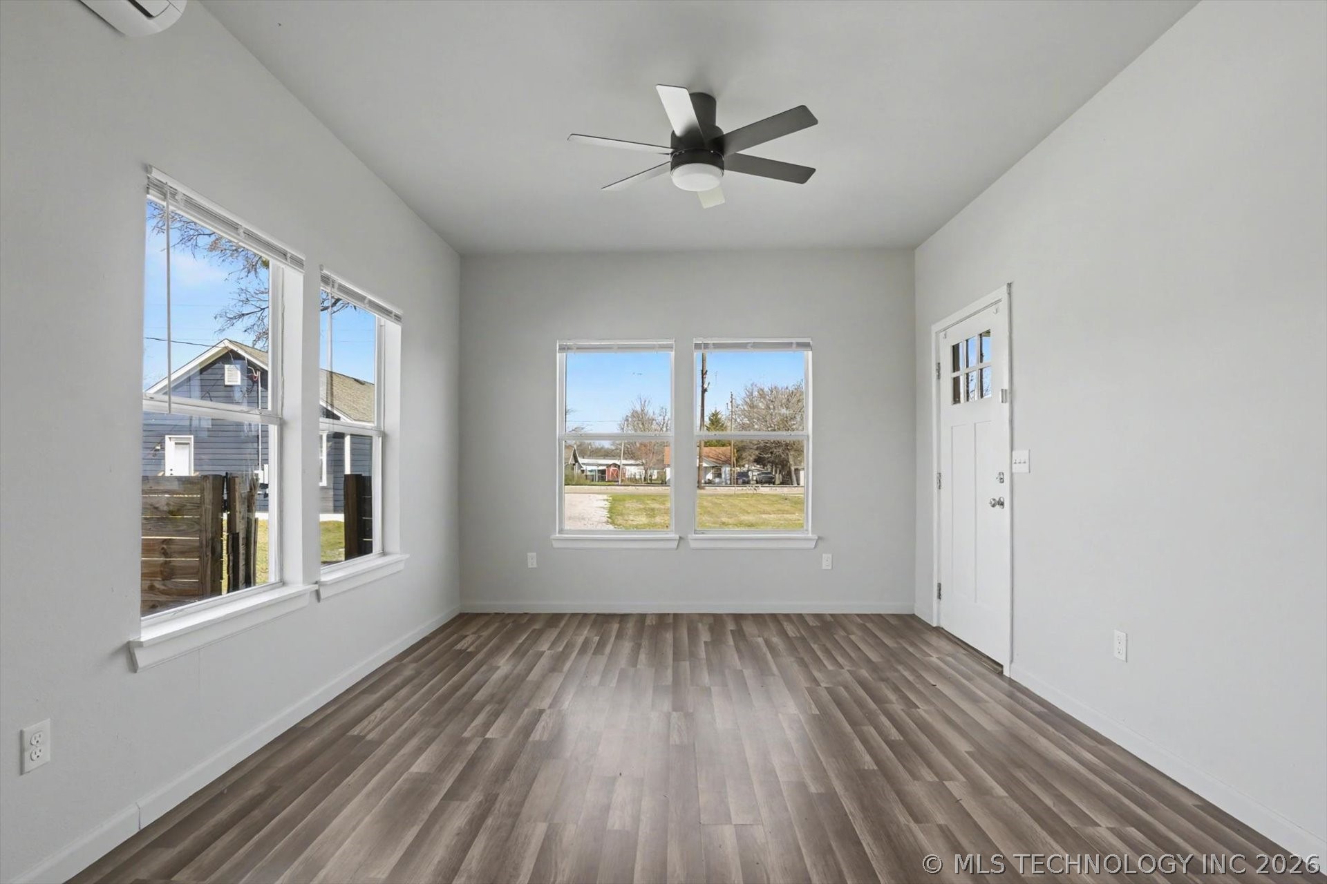 4916 Charles Page Boulevard Property Photo 7