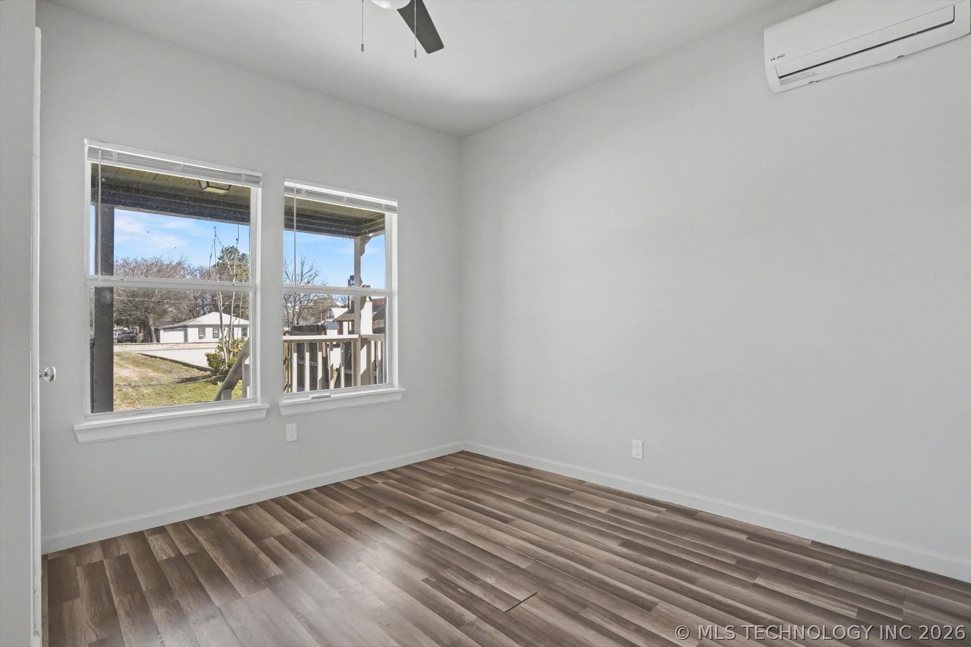 4916 Charles Page Boulevard Property Photo 14