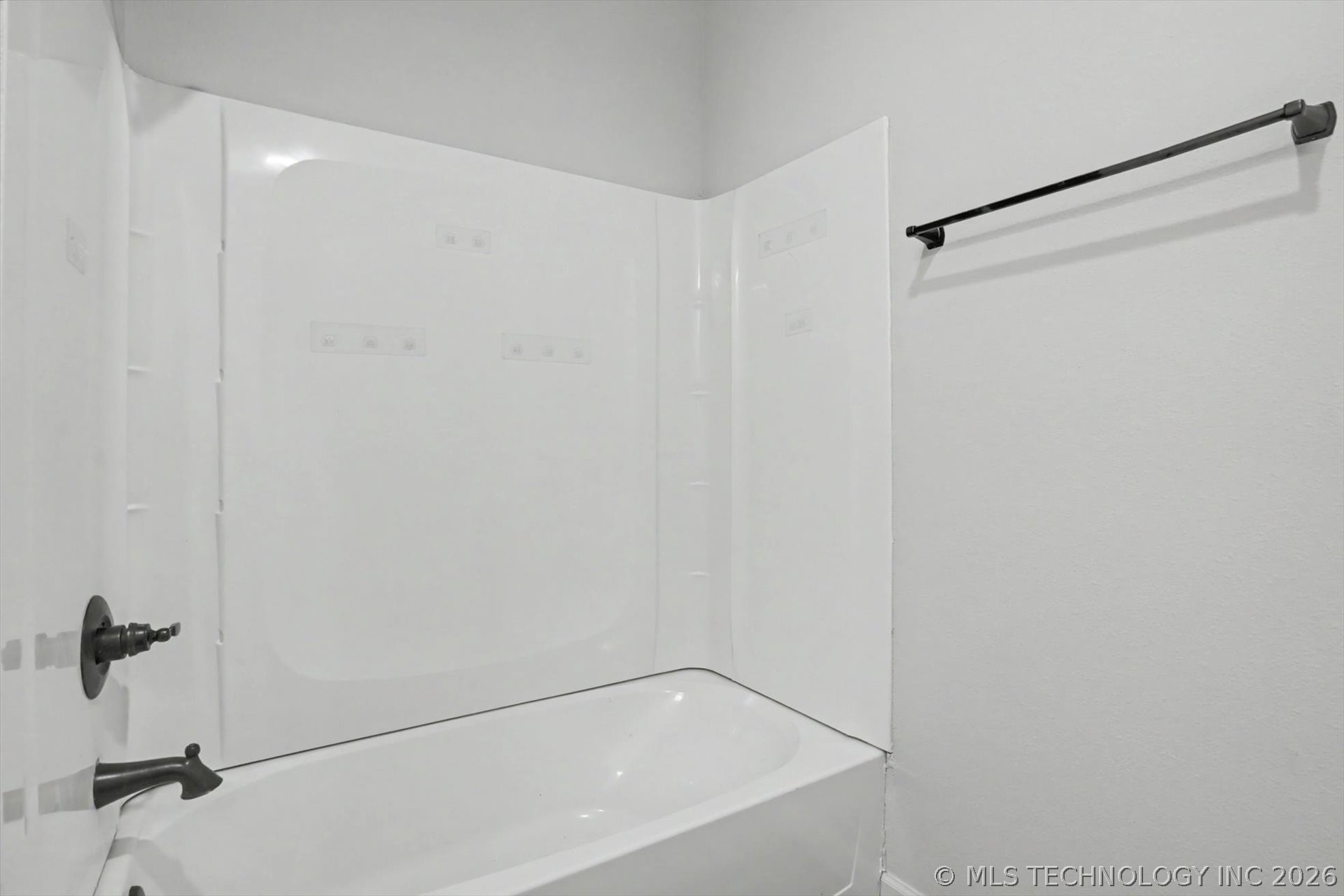 4916 Charles Page Boulevard Property Photo 20
