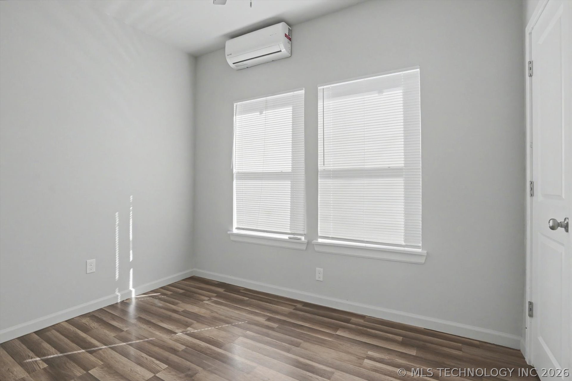 4916 Charles Page Boulevard Property Photo 22