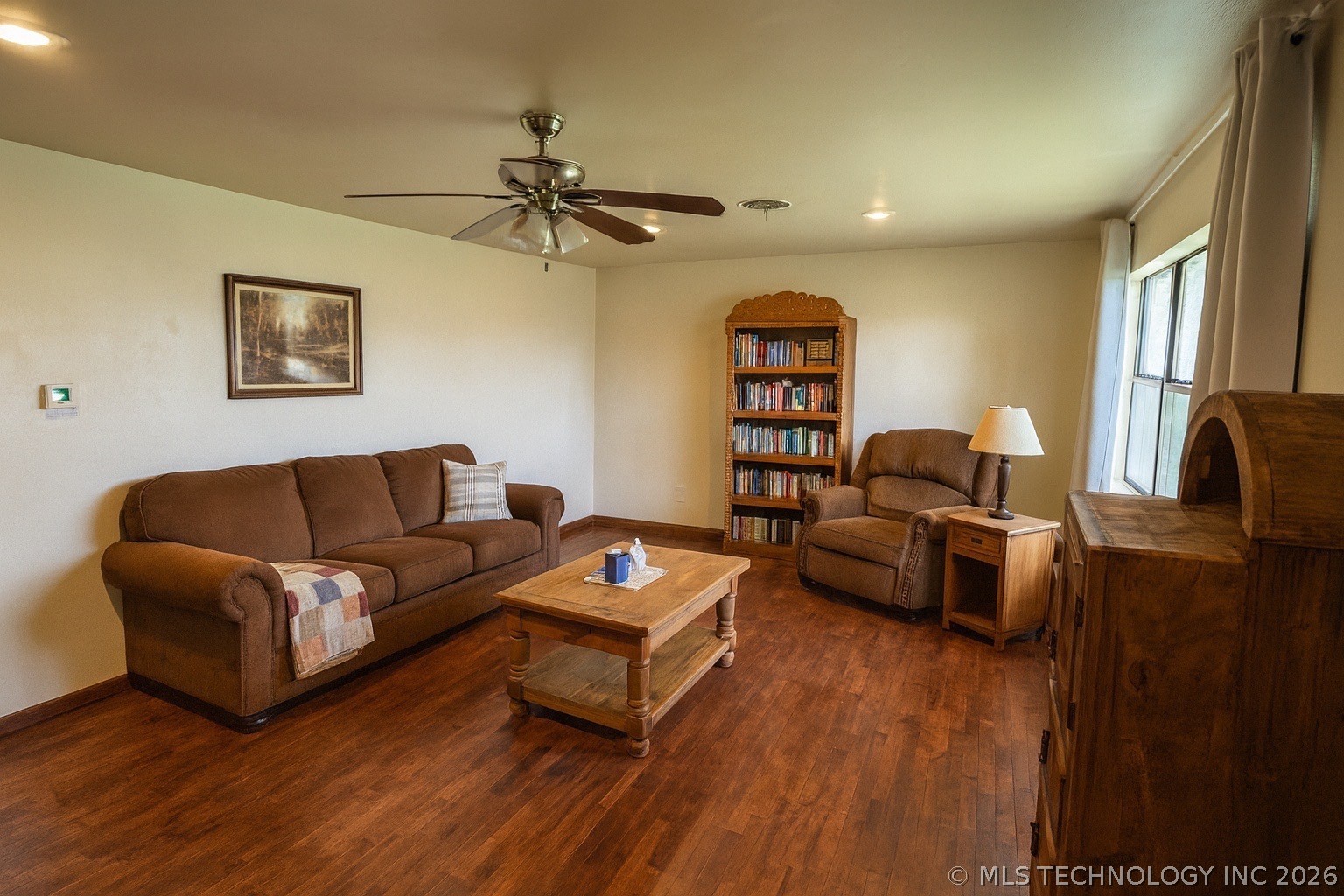 608 Mayall Property Photo 2