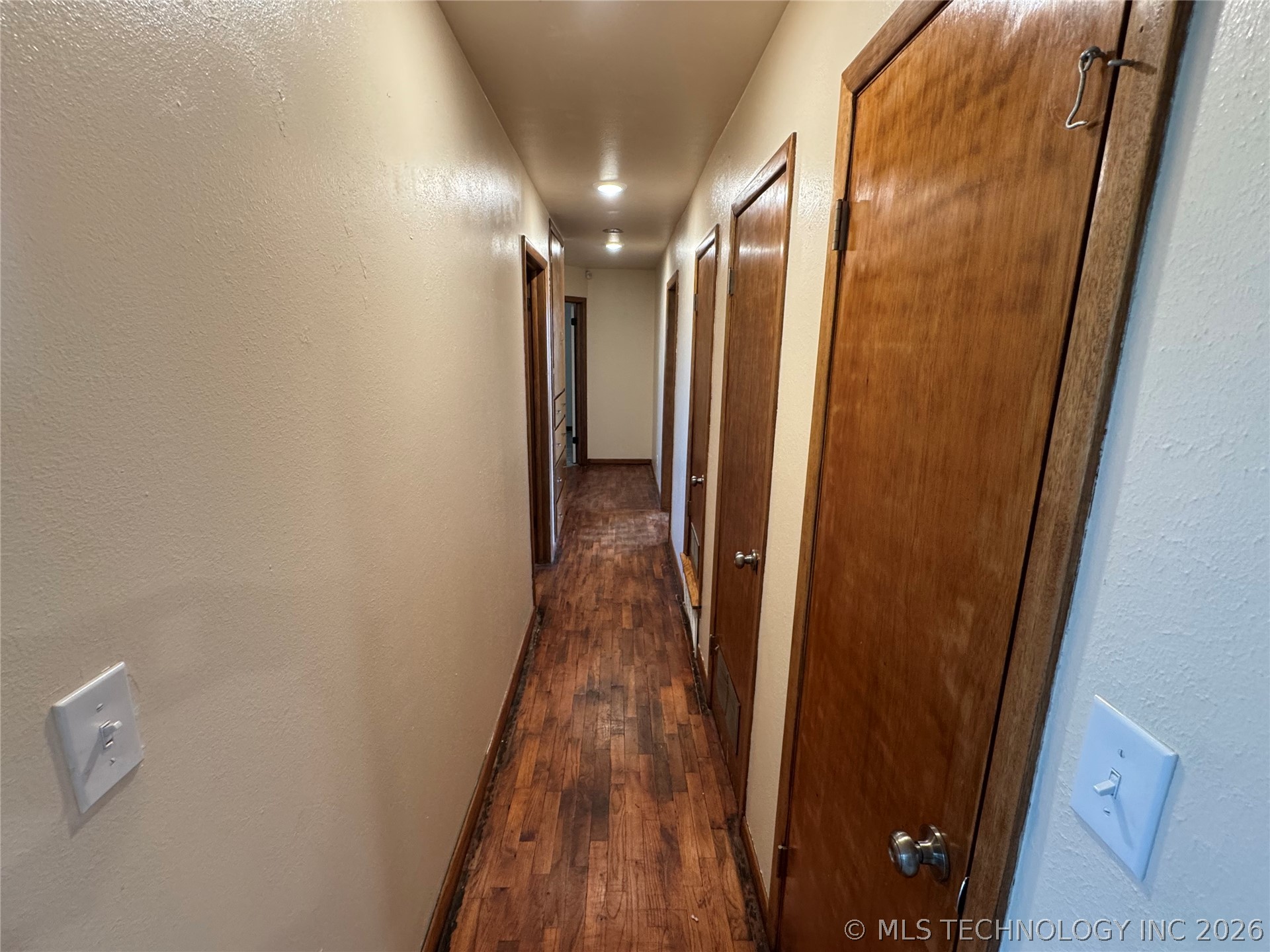 608 Mayall Property Photo 6