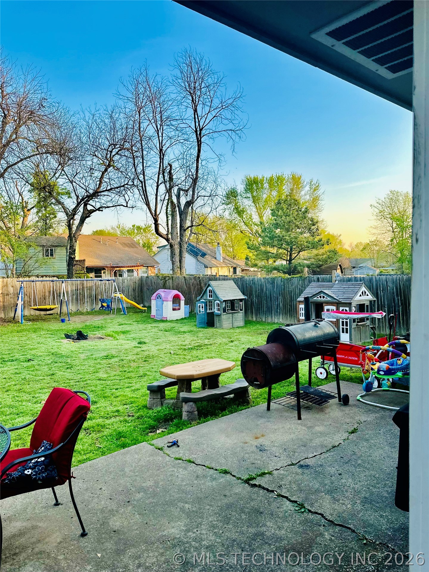 2929 W 66th Street S Property Photo 3