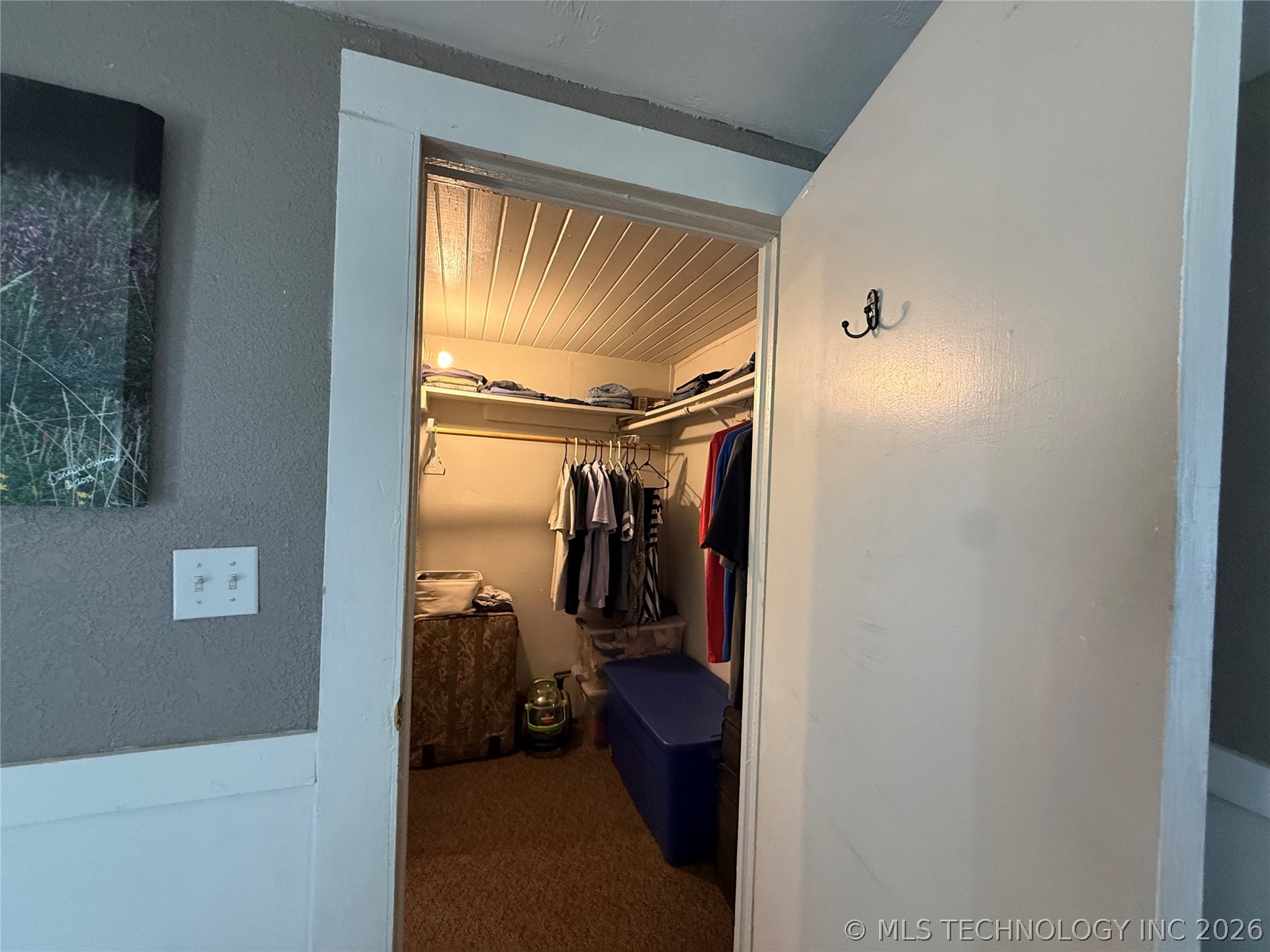 220 E Audd Avenue Property Photo 19