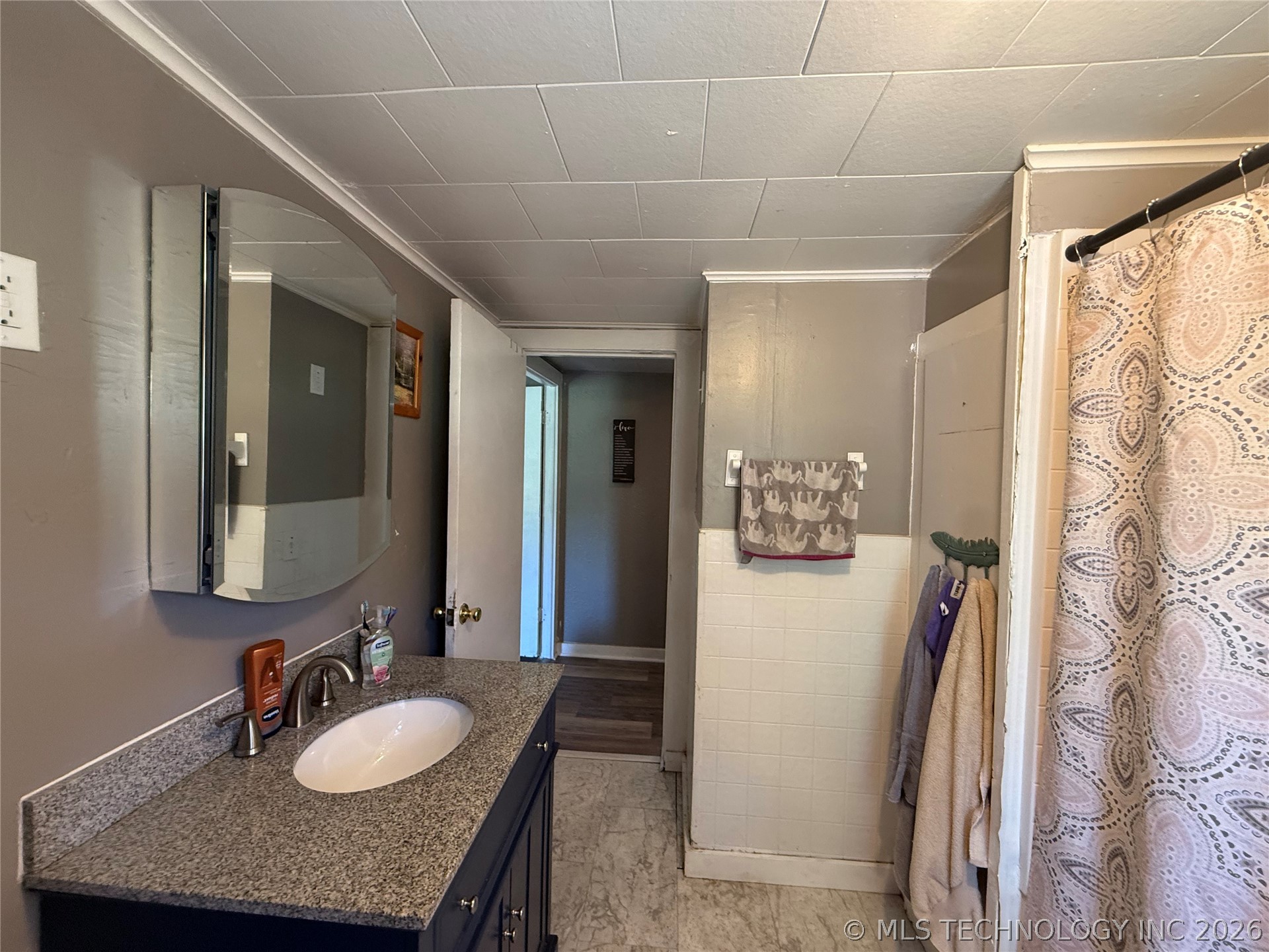 220 E Audd Avenue Property Photo 24